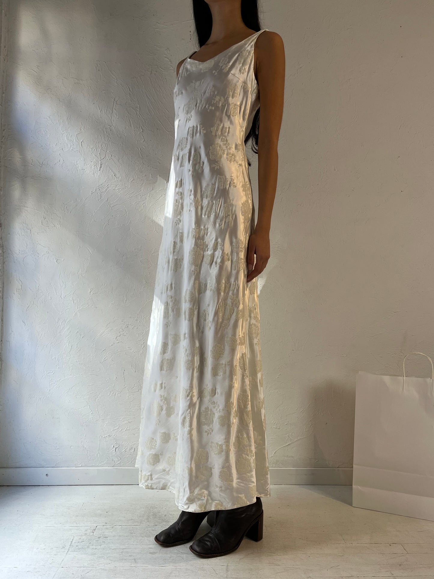 90s ‘Zum Zum’ White Burnt Velvet Wedding Dress / Small