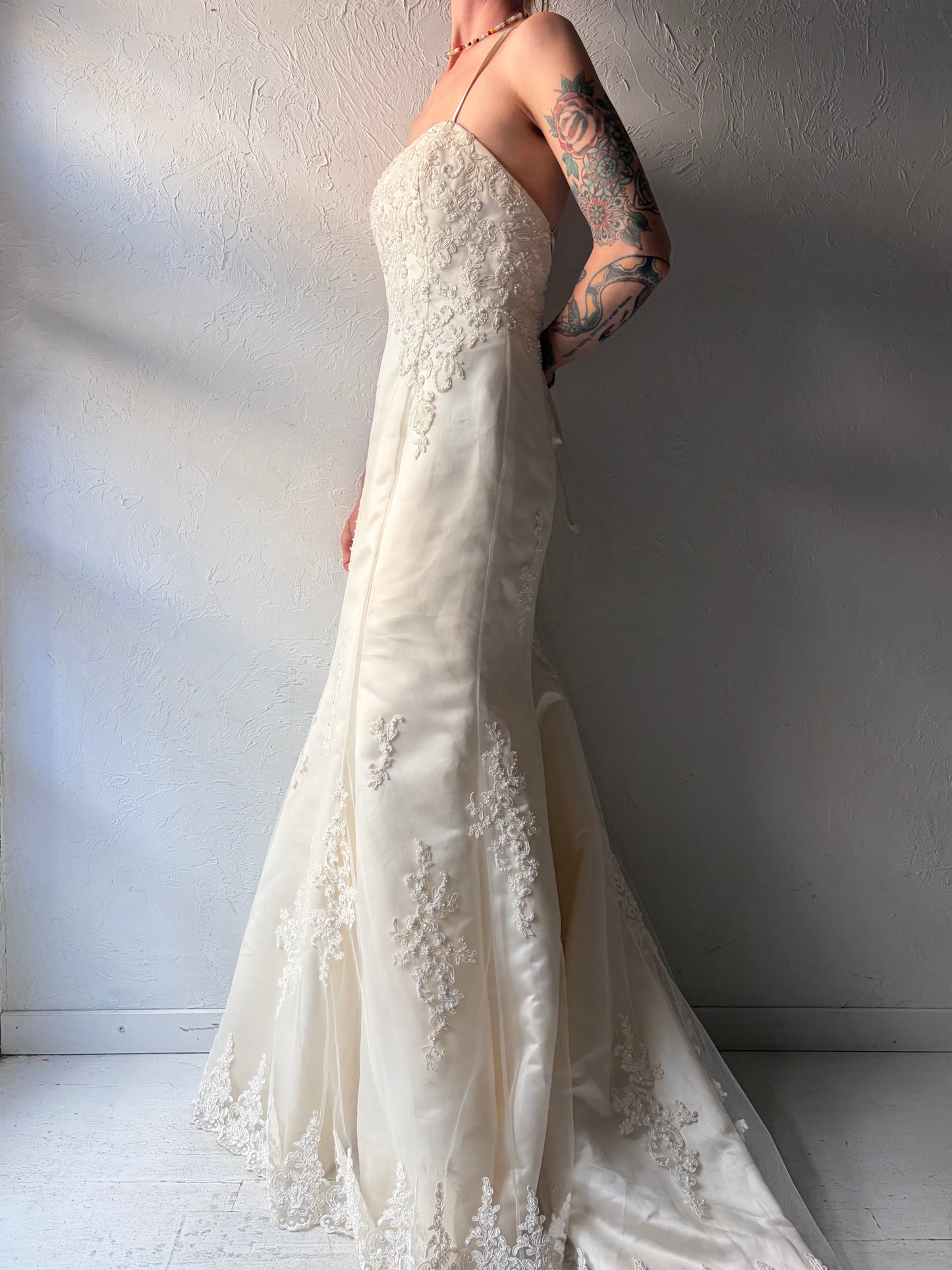 Y2k 'Angeline'  Cream Lace Up Foral Wedding Dress / Medium