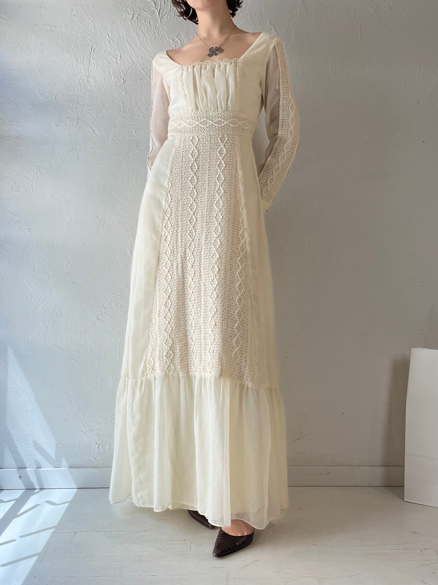Vintage Cream Crochet Long Sleeve Maxi Dress / Small