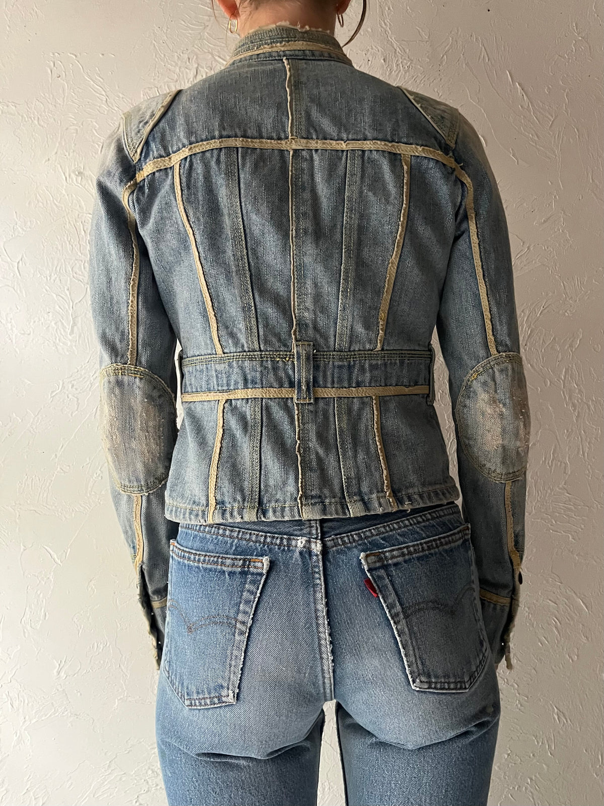 Y2k 'BB Dakota' Denim Edgy Grunge Cropped Fitted Contrast Stitch Moto Biker 2000s Streetwear Jean Jacket / XSmall