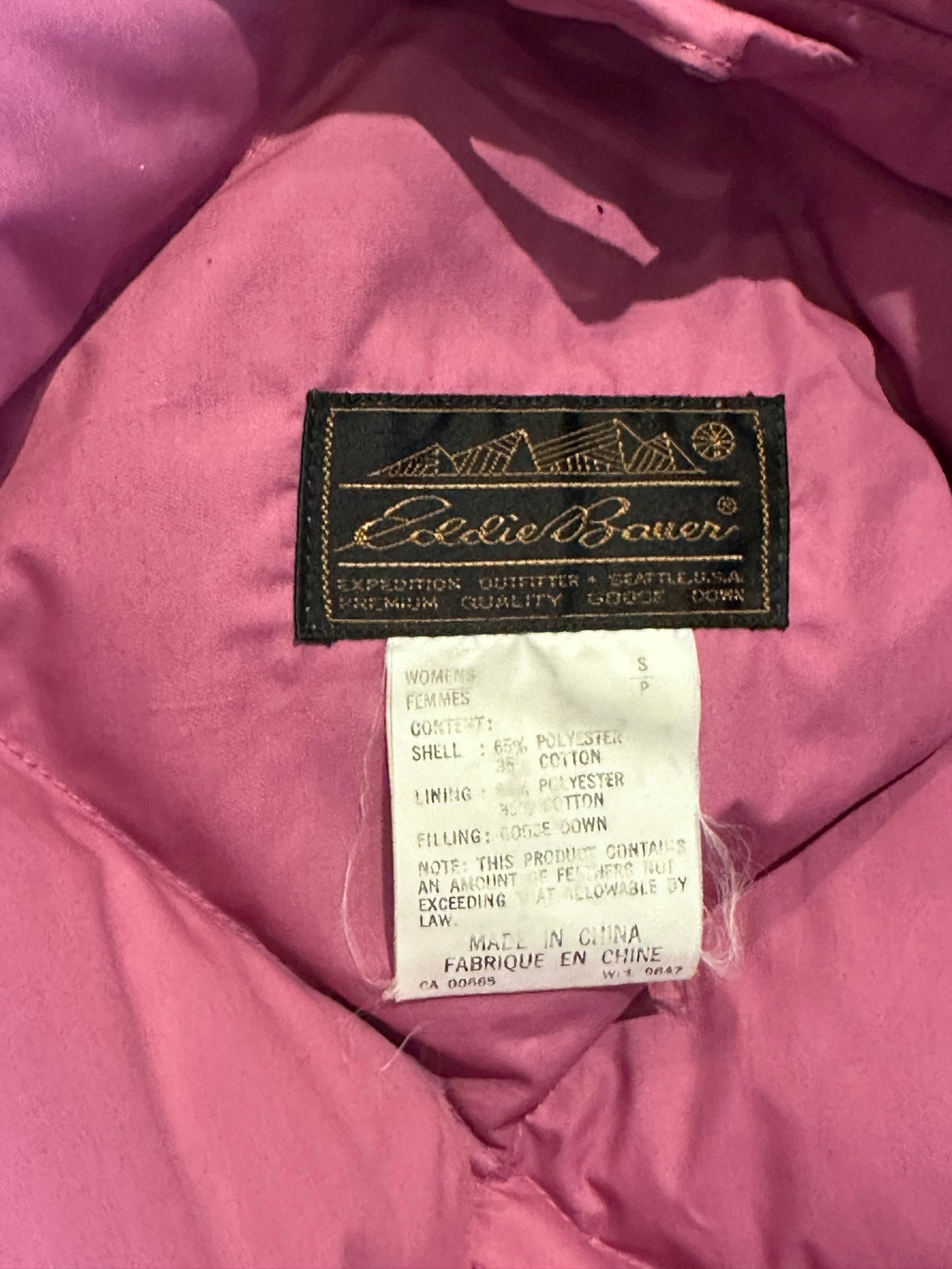 Vintage 'Eddie Bauer' Pink Puffer Coat / Small