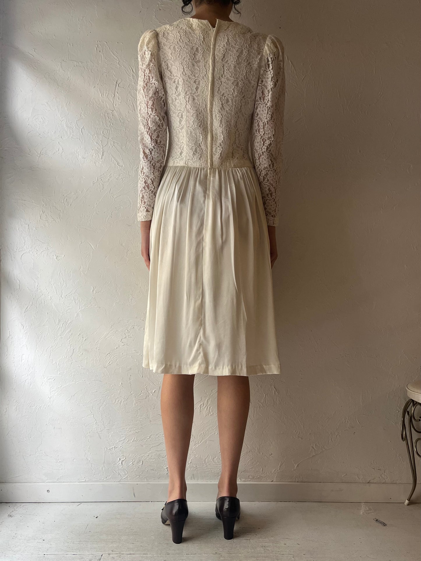 Vintage Handmade White Lace Dress / Medium
