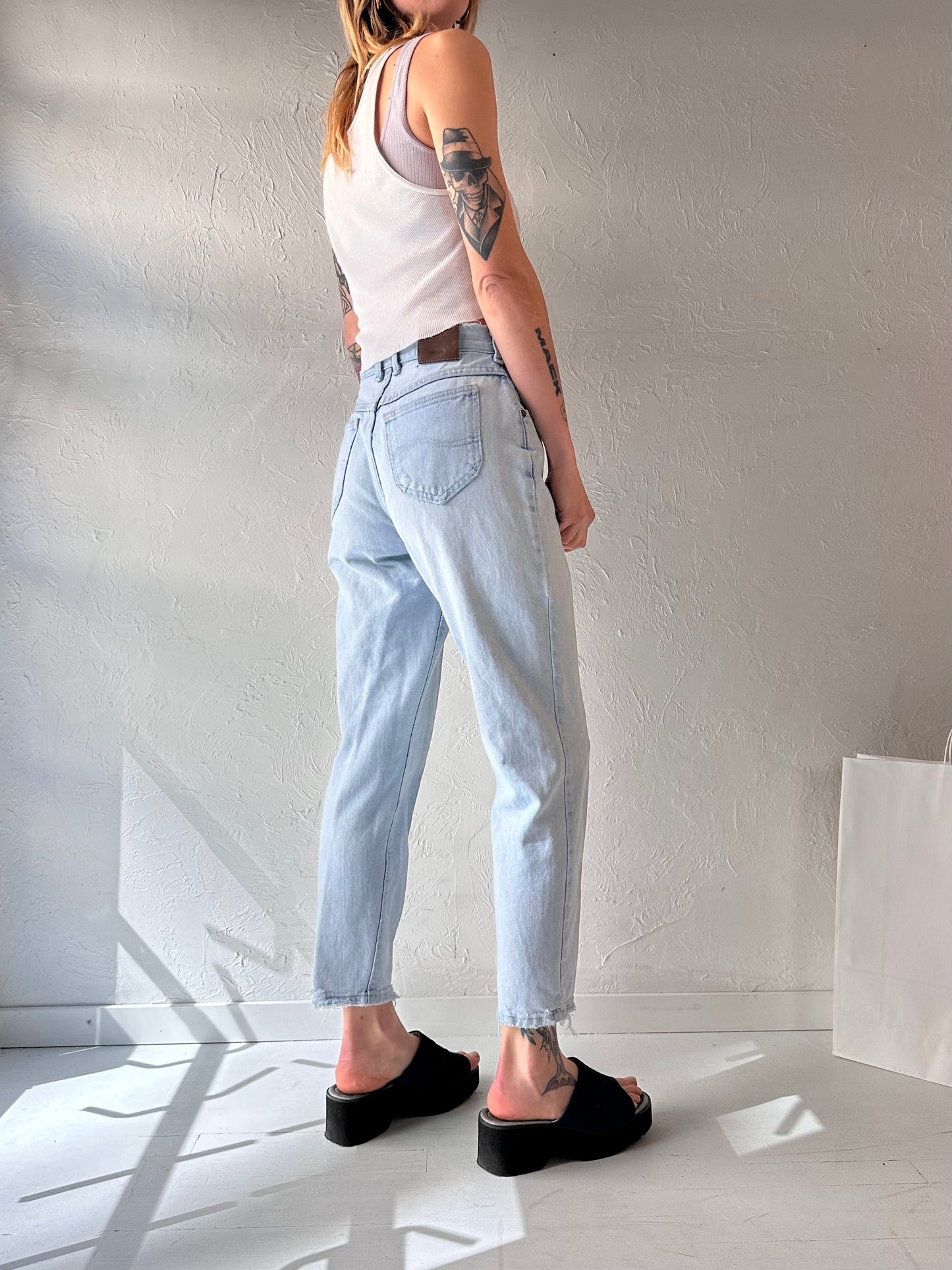 90s 'Lee' Light Wash Mom Jeans / 26"