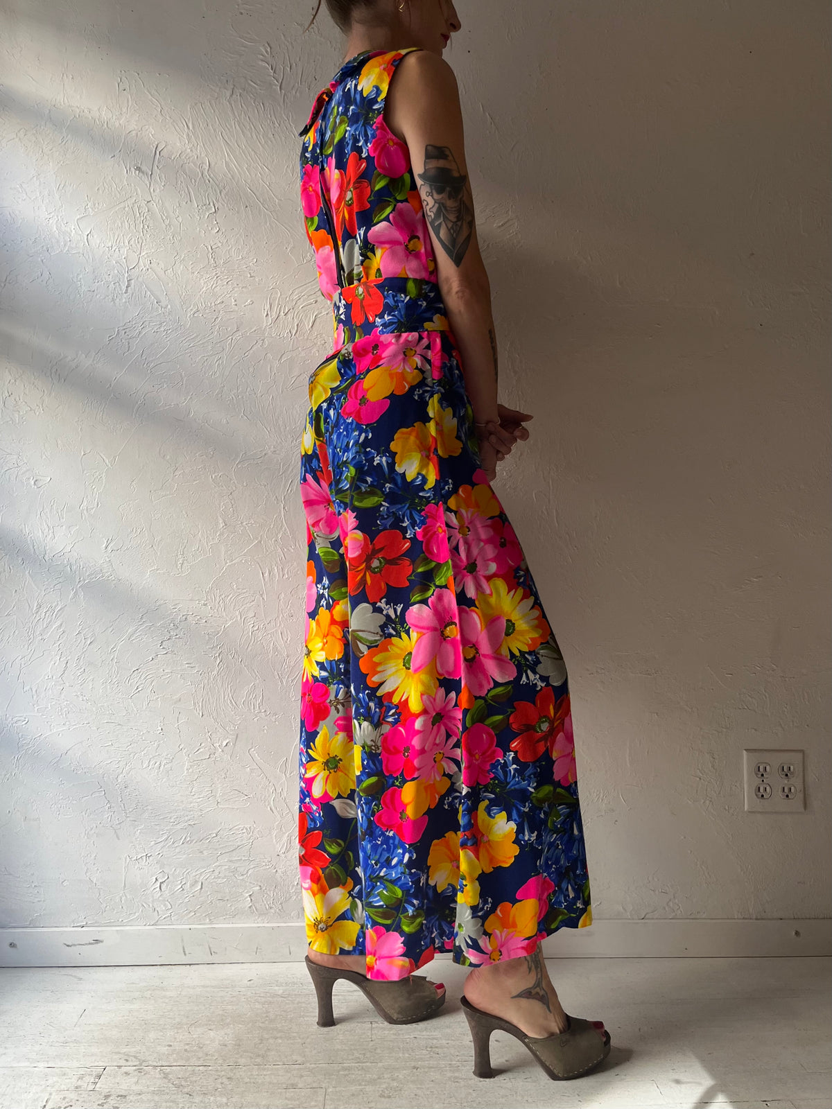 70s Wide Leg Sleeveless Floral Jumpsuit / Small