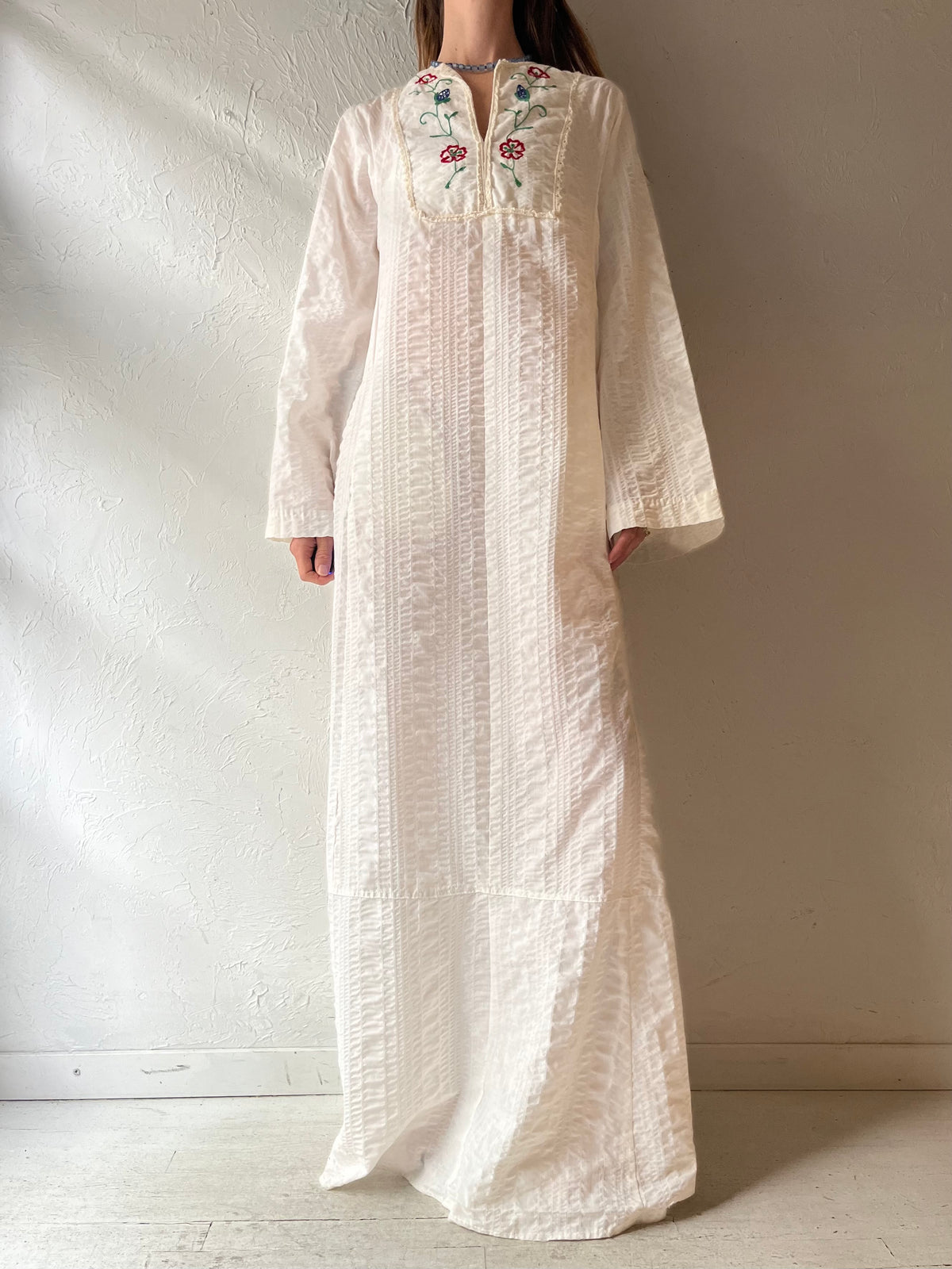 90s 'Lane Bryant' Cream Floral Embroidered Cottagecore Folk Festival Maxi Dress Vintage Bell Sleeve Boho Caftan / Medium