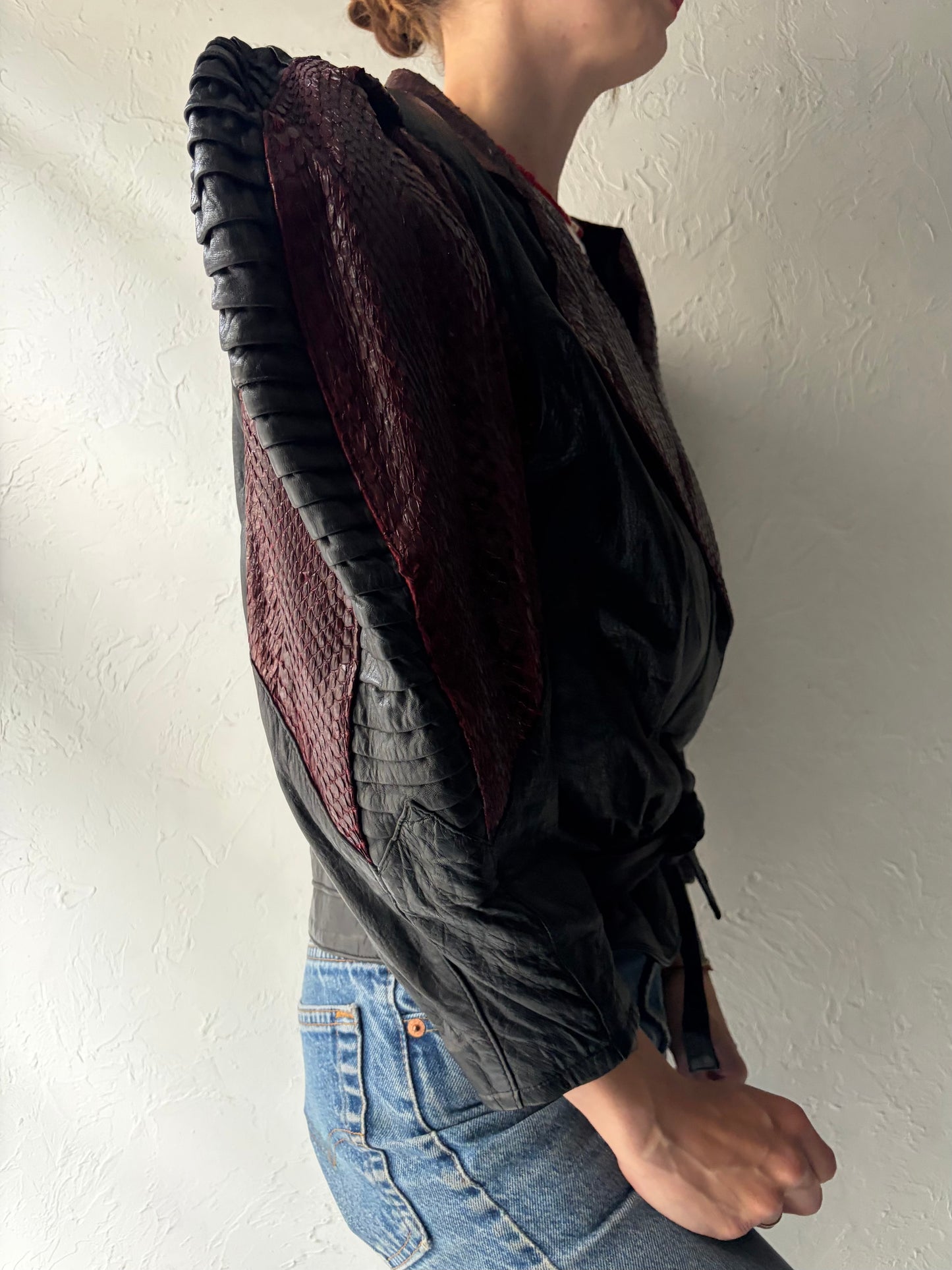 80s Black Retro Grunge Leather Cropped Streetwear Bomber Jacket / Medium