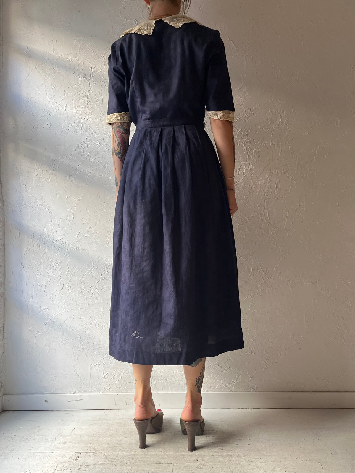 Vintage 'Laura Ashley' Navy Blue Lace Collared Dress / Small