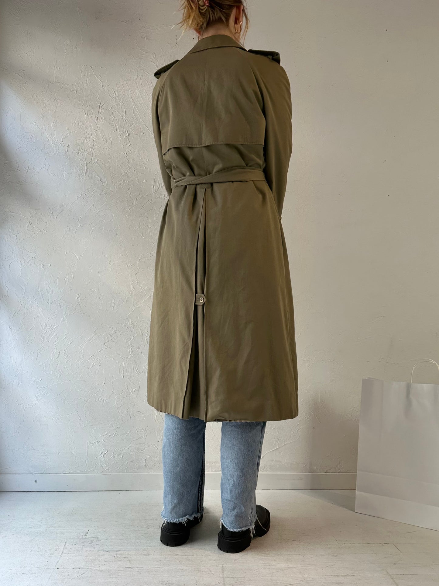 Vintage 'Aquascutum' Beige Trench Coat / Small