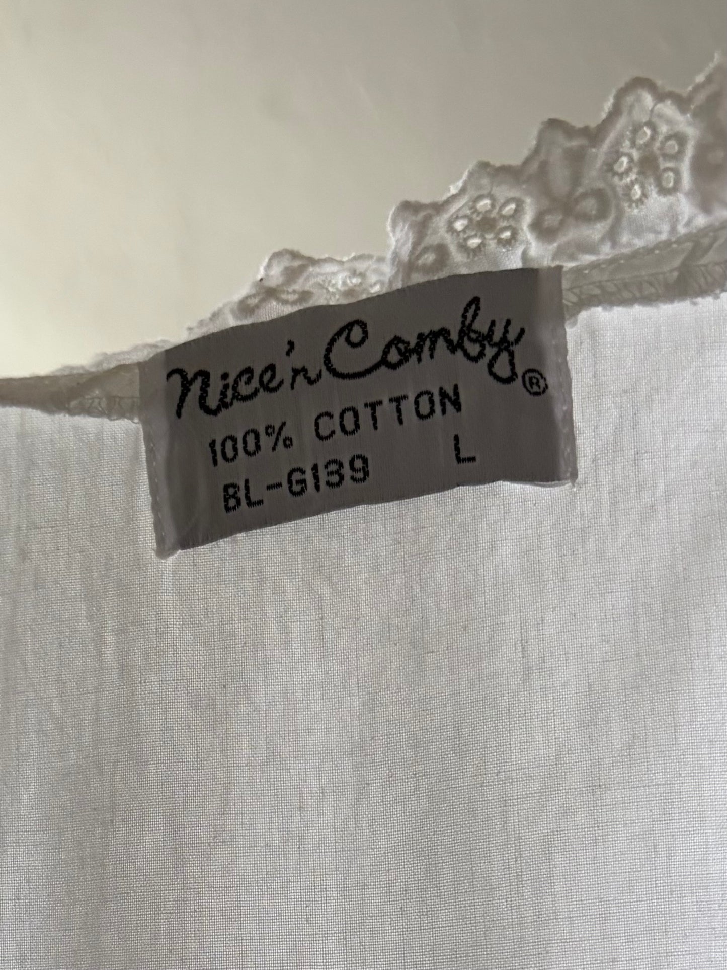 90s 'Nice N Comfy' White Long Sleeve Nightgown Dress / Vintage Cotton Nighty Dress /Large