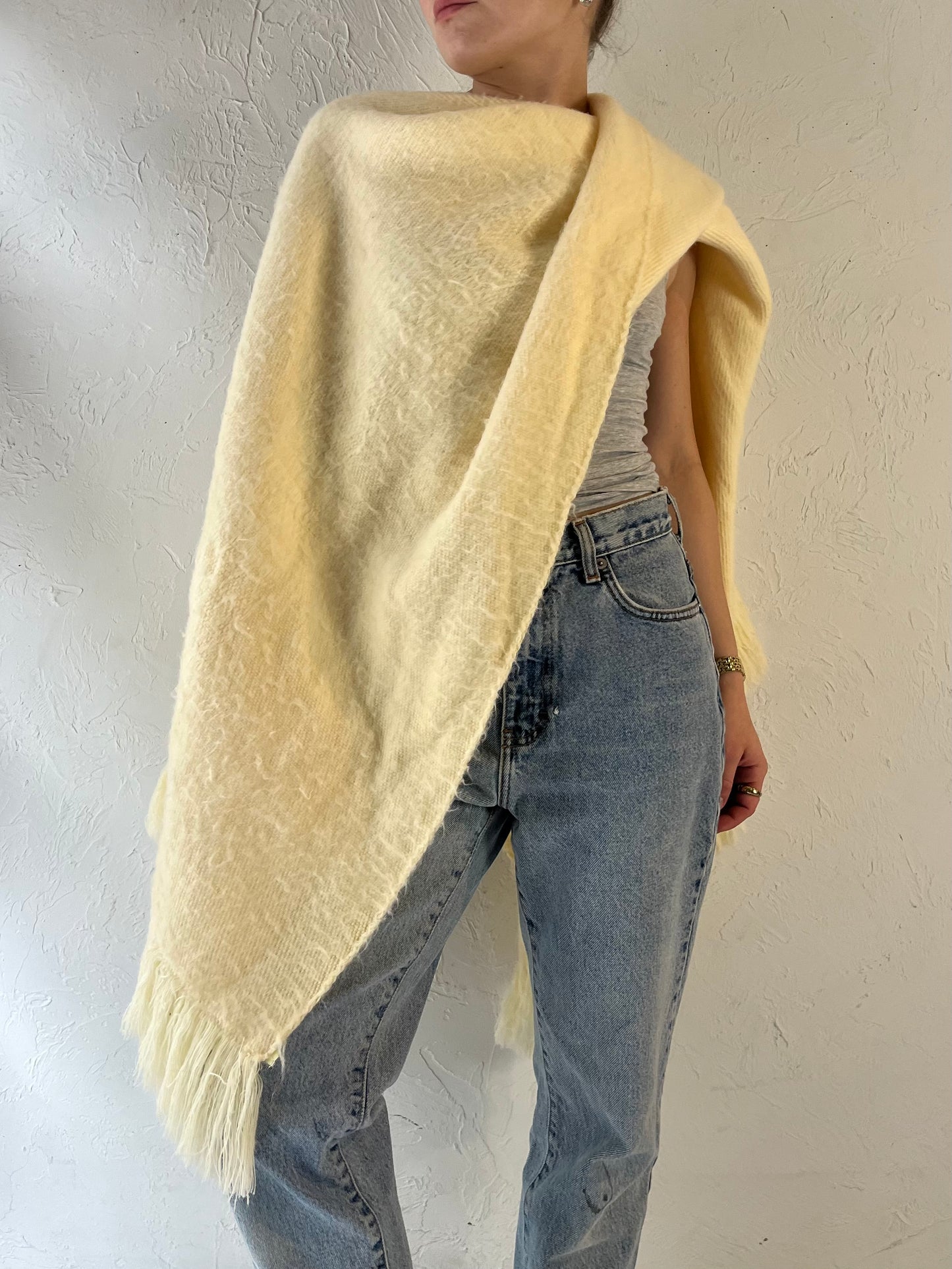 Vintage Handmade Knit Cream Poncho