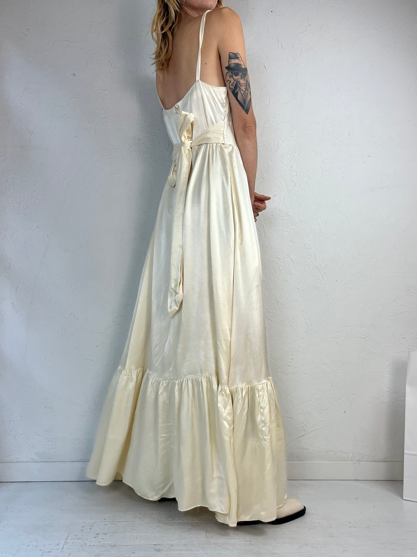 70s 'Gunne Sax' Cream Silky Embroidered Maxi Prom Dress / Medium