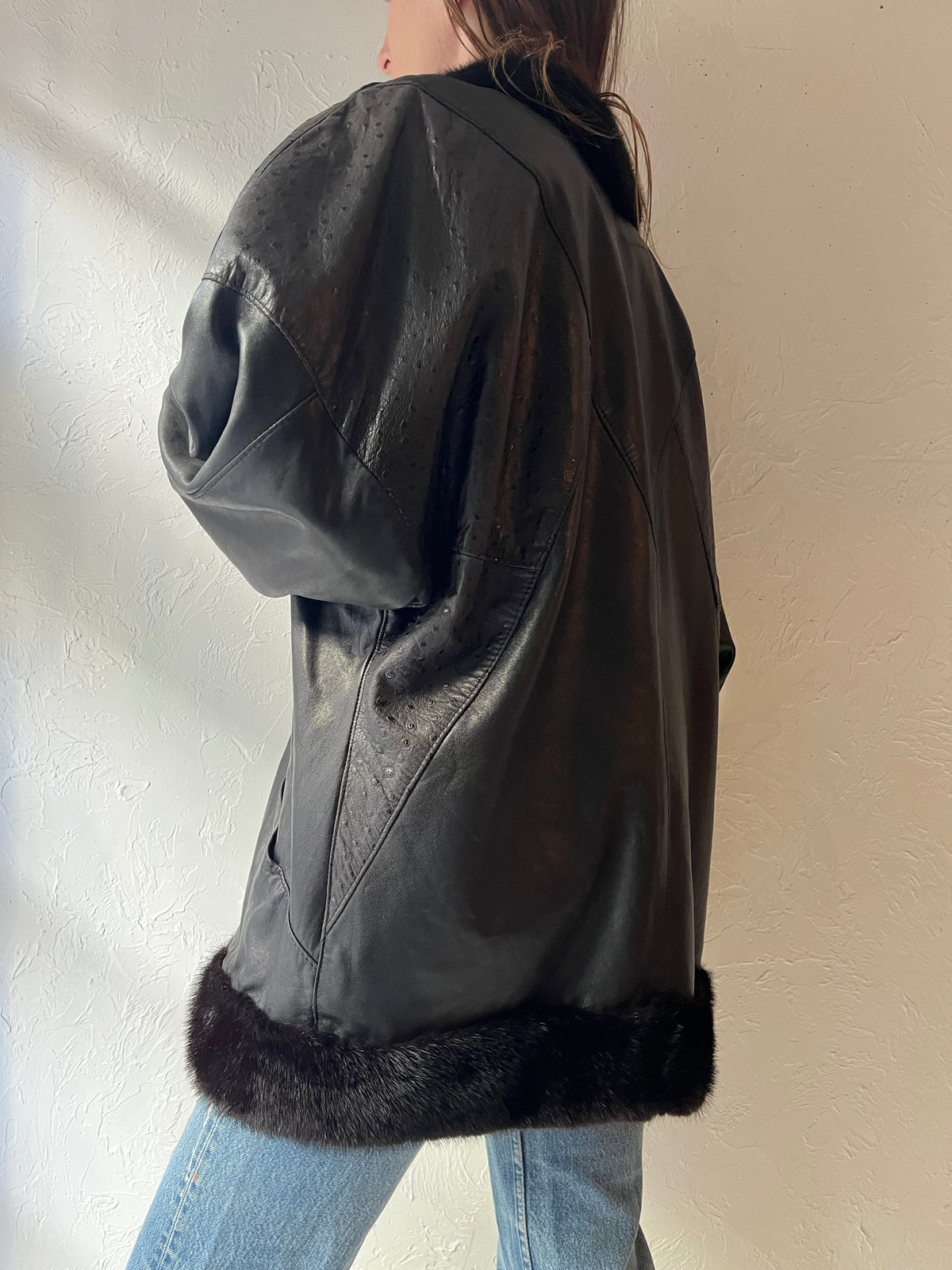 Vintage Black Oversized Winter Leather Jacket / Medium