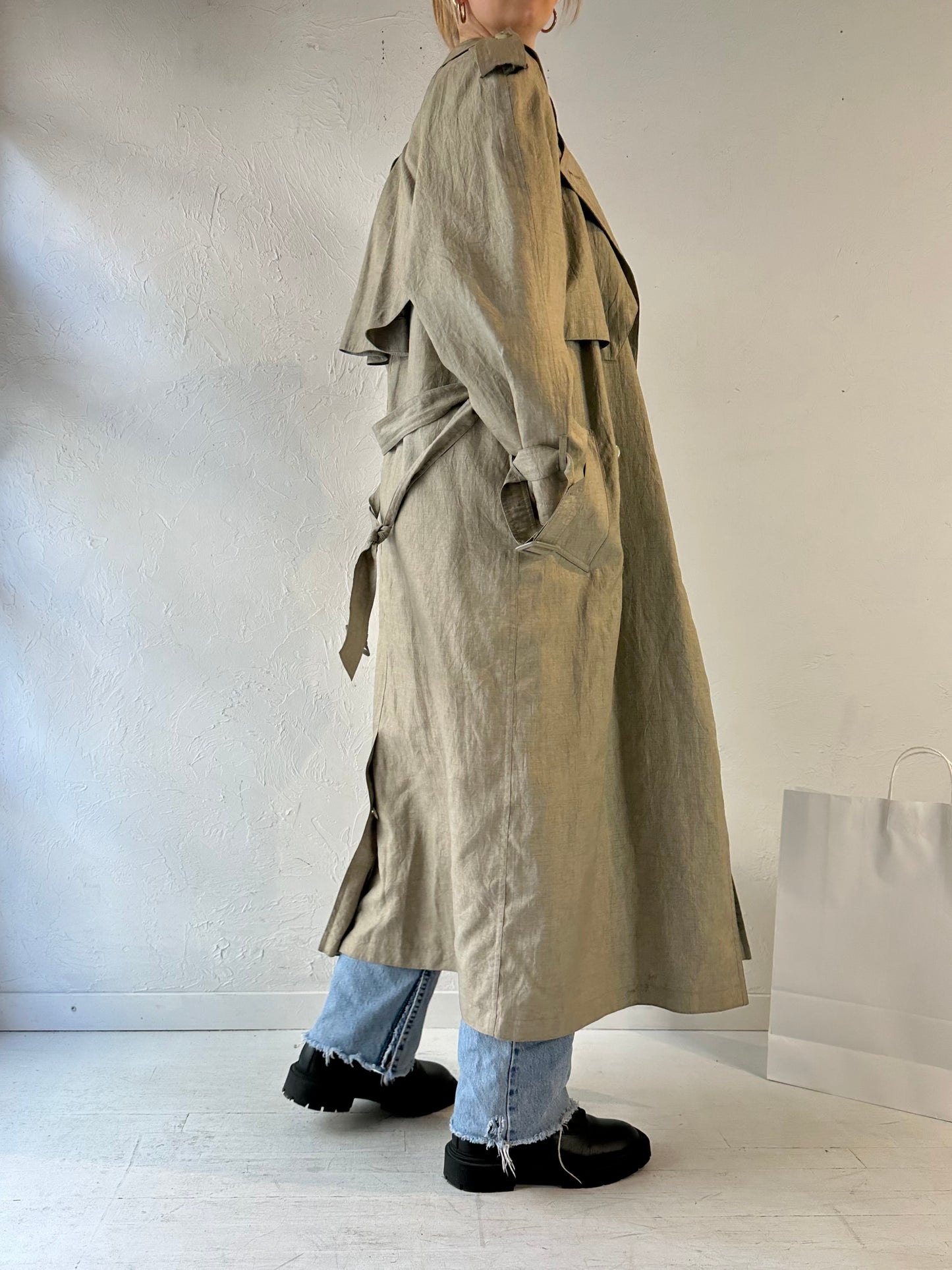 Y2k 'Apropos' Lightweight Beige Trench Coat / Medium