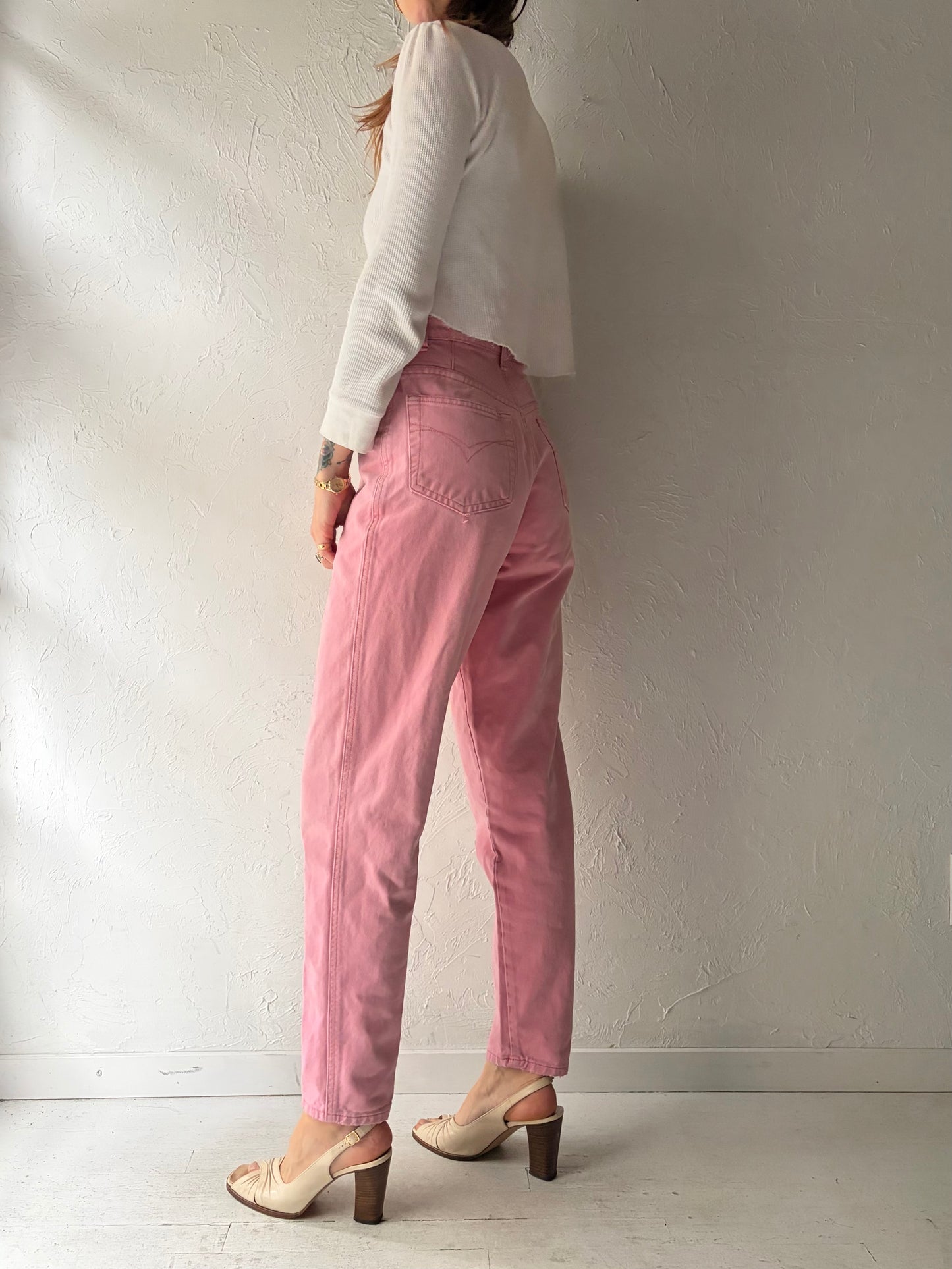 90s 'Lady Footlocker' Vintage Pink Mom Jeans / XS