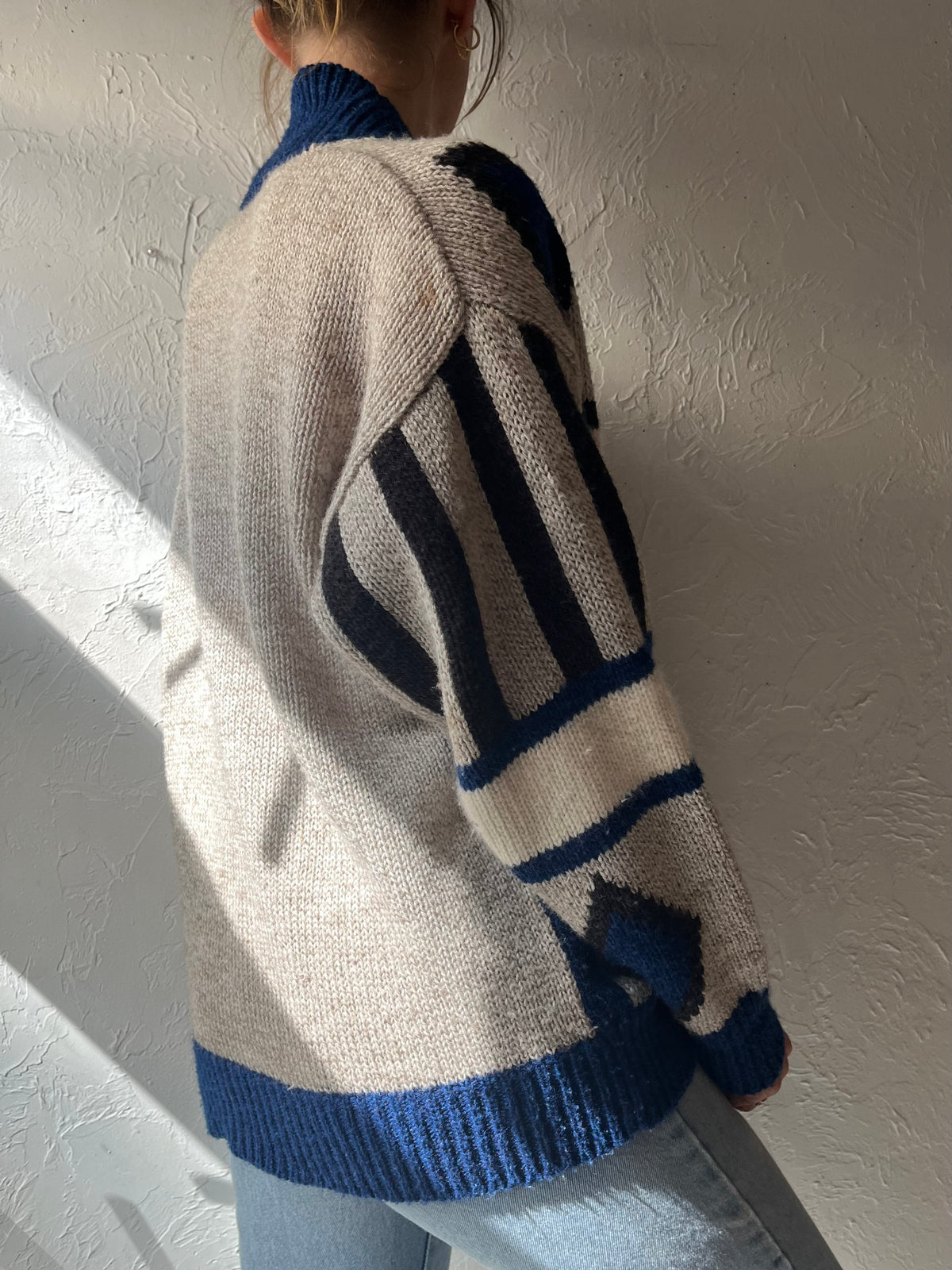 80s ‘Surrey Classics’ Blue & Grey Geometric Cottagecore Grandpacore Cardigan Sweater / Small