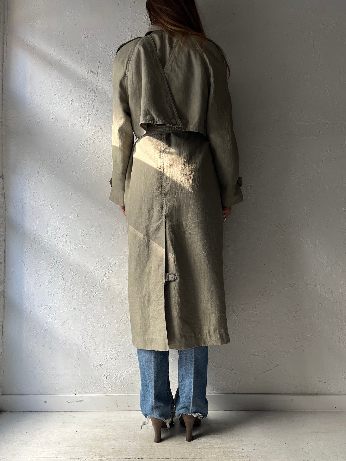 90s 'Collection Alegante' Beige Minimalist Old Money Academia Fall Trench Coat / Small