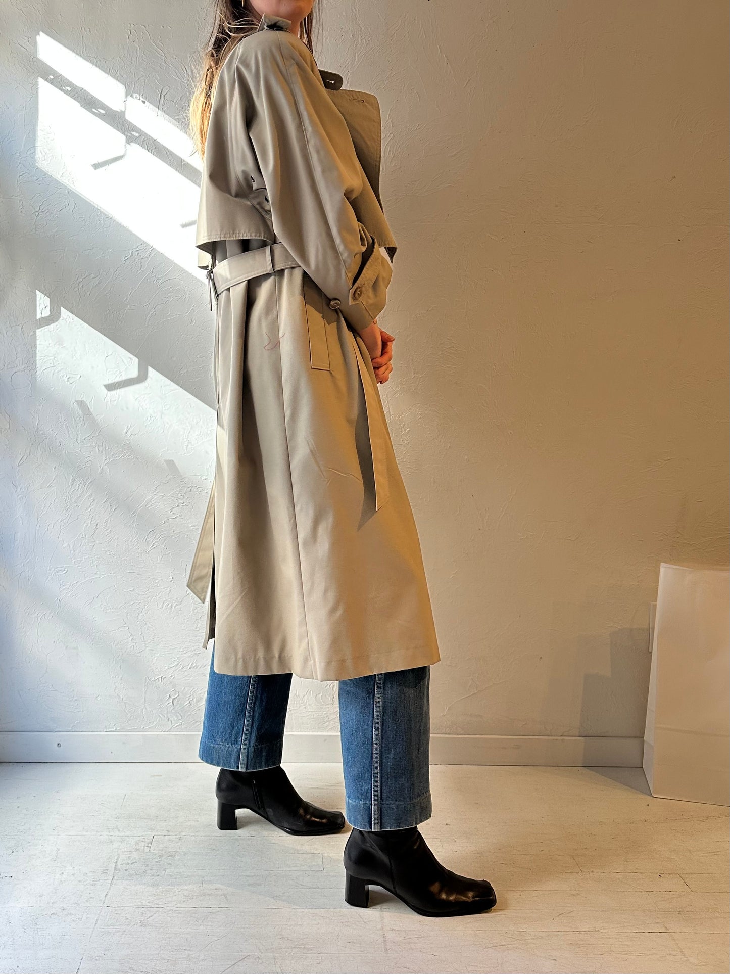 Y2K ‘VI Petites’ Beige Trench Coat / Small - Medium