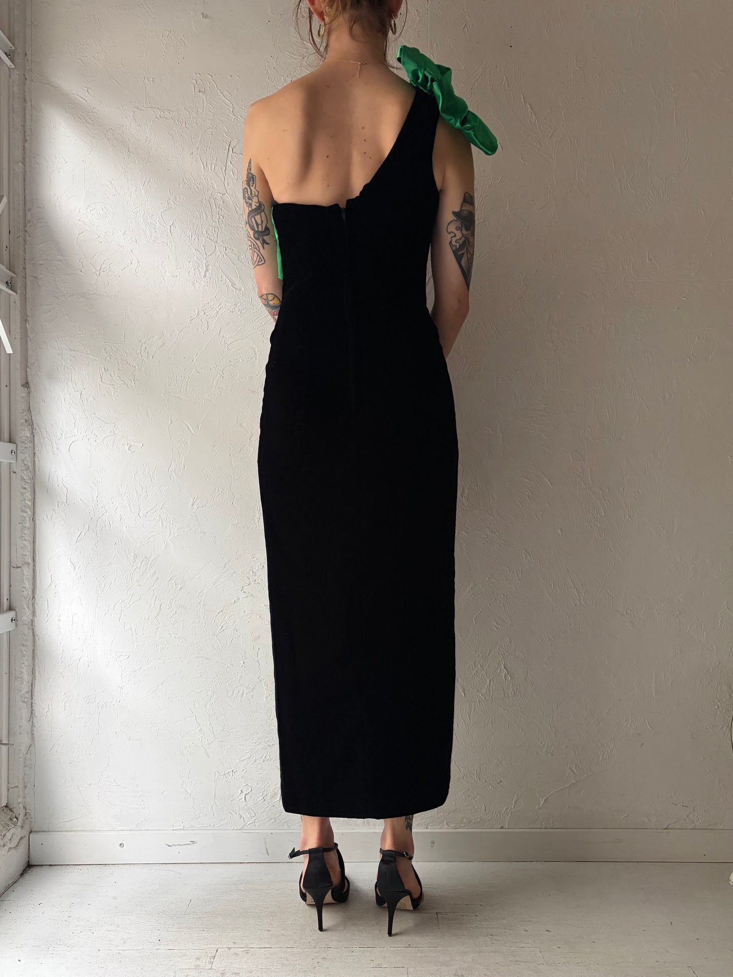 80s 'Shamash & Yofi Gunne Sax' Black Velvet Formal Dress / Small - Medium