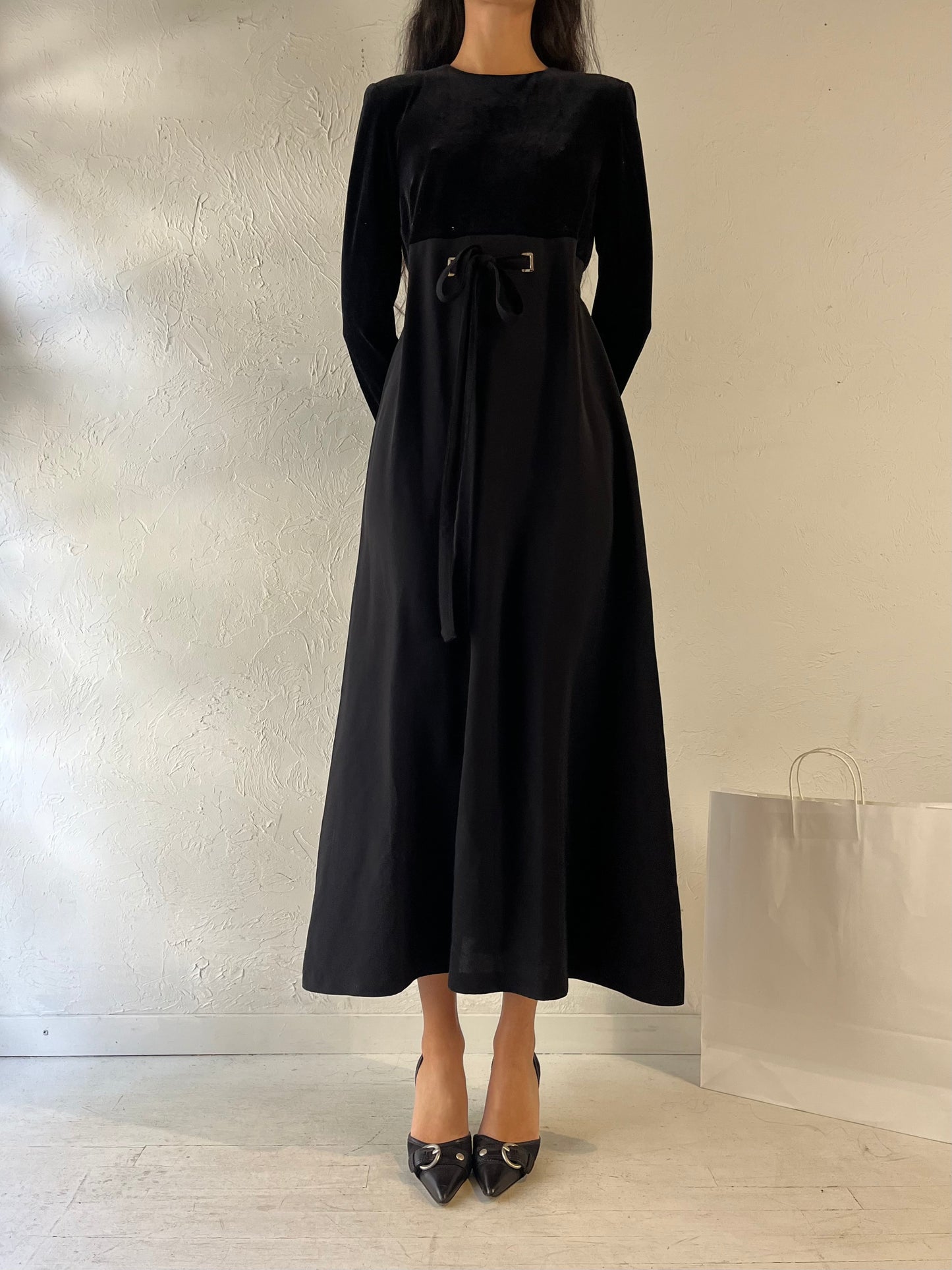 Y2k 'David Warren' Black Long Sleeve Velvet Maxi Dress / Medium