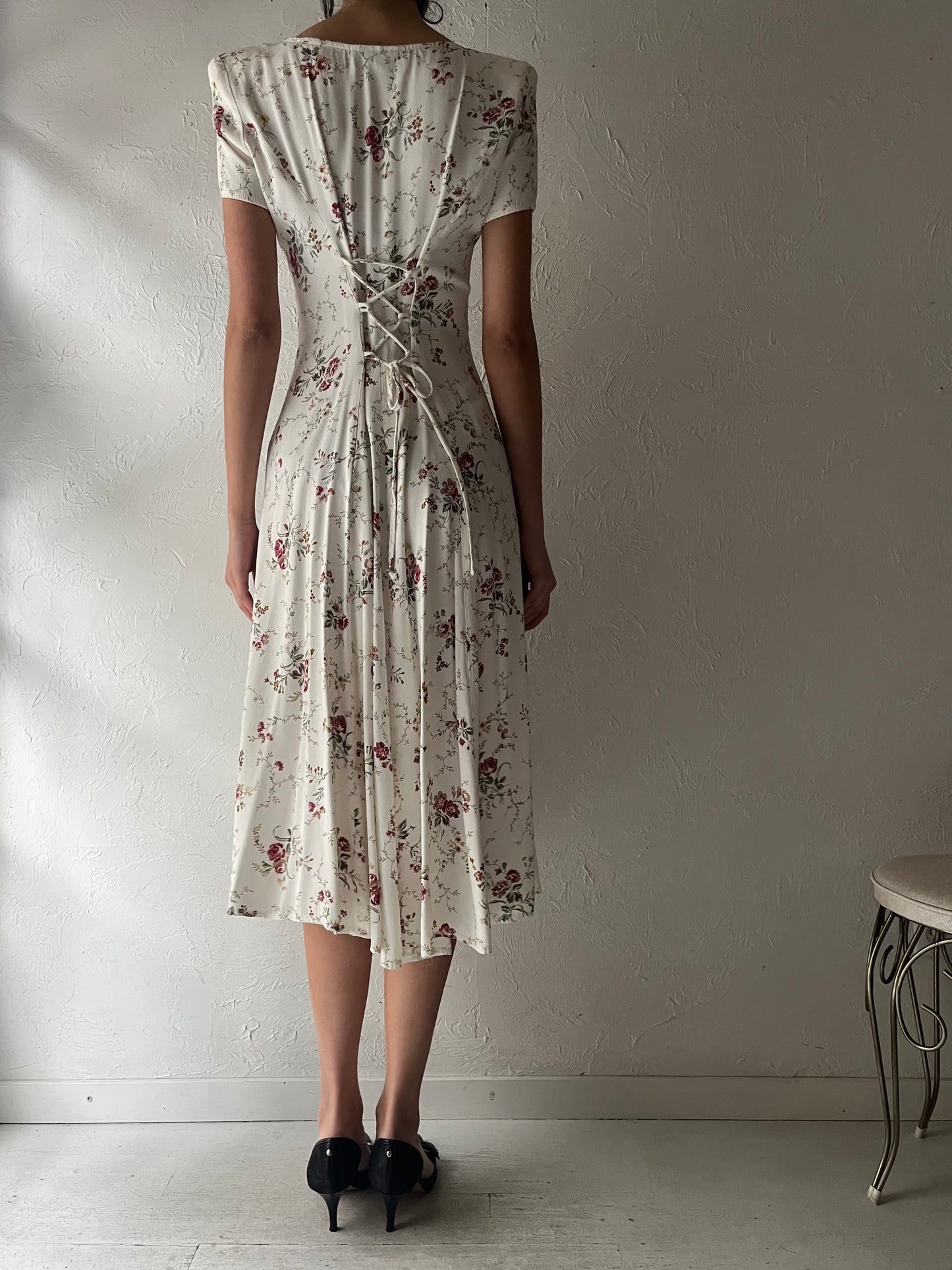 90s 'Decked Out' White Floral Dress / Medium