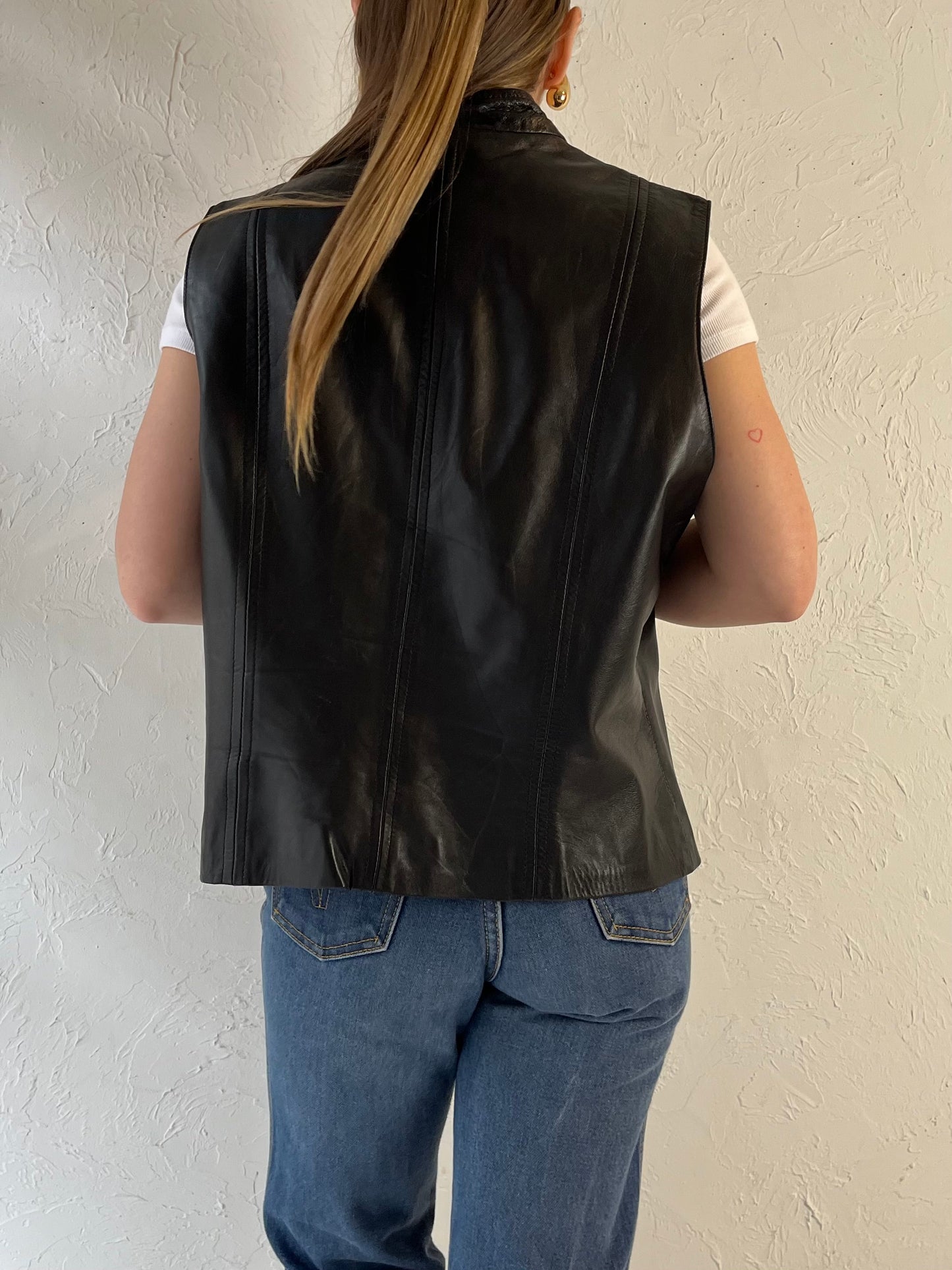 90s ‘Danier’ Black Leather Vest / Large