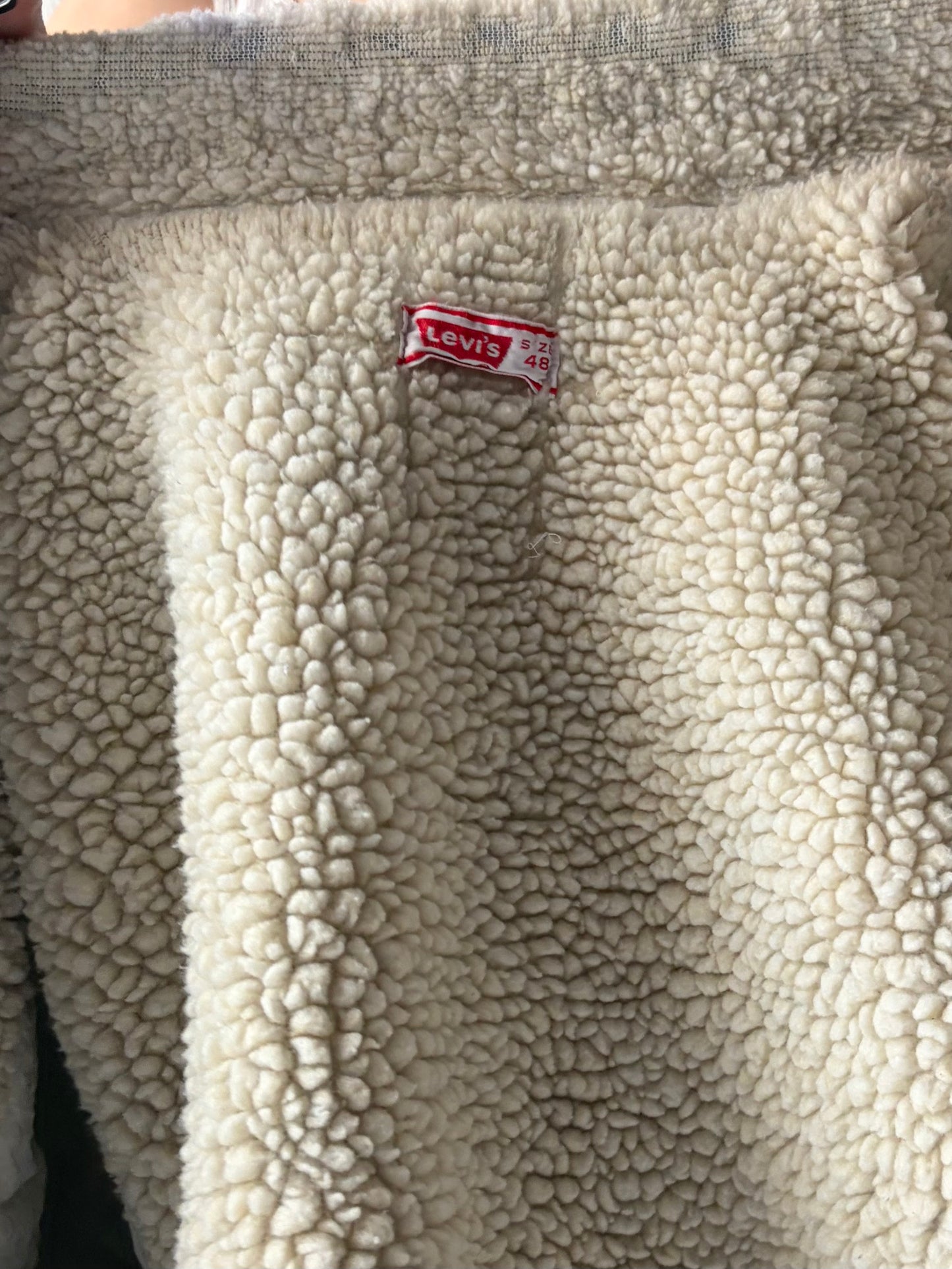70s 'Levis' Faux Shearling Lined Light Wash Denim Jacket / Large