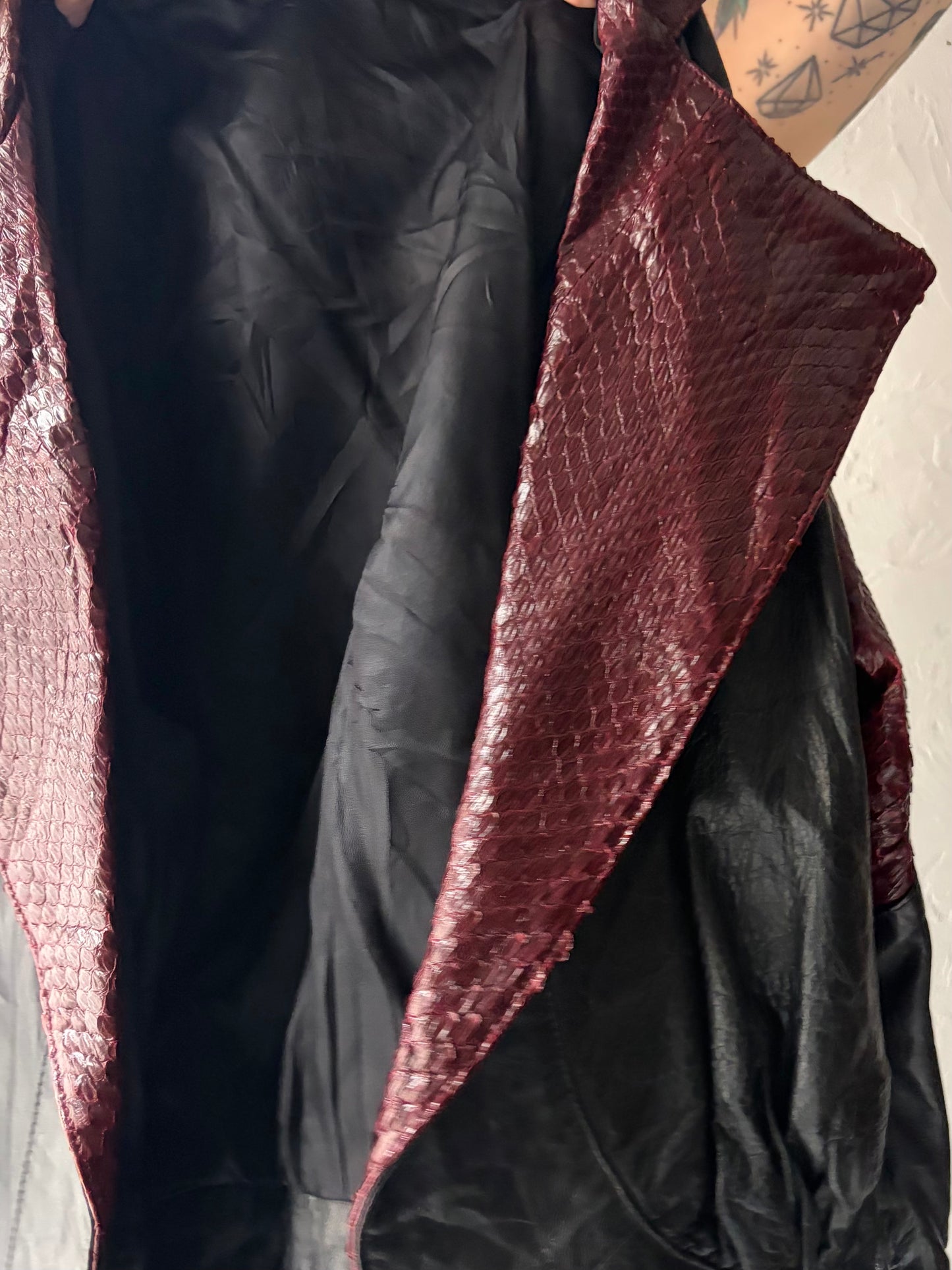 80s Black Retro Grunge Leather Cropped Streetwear Bomber Jacket / Medium