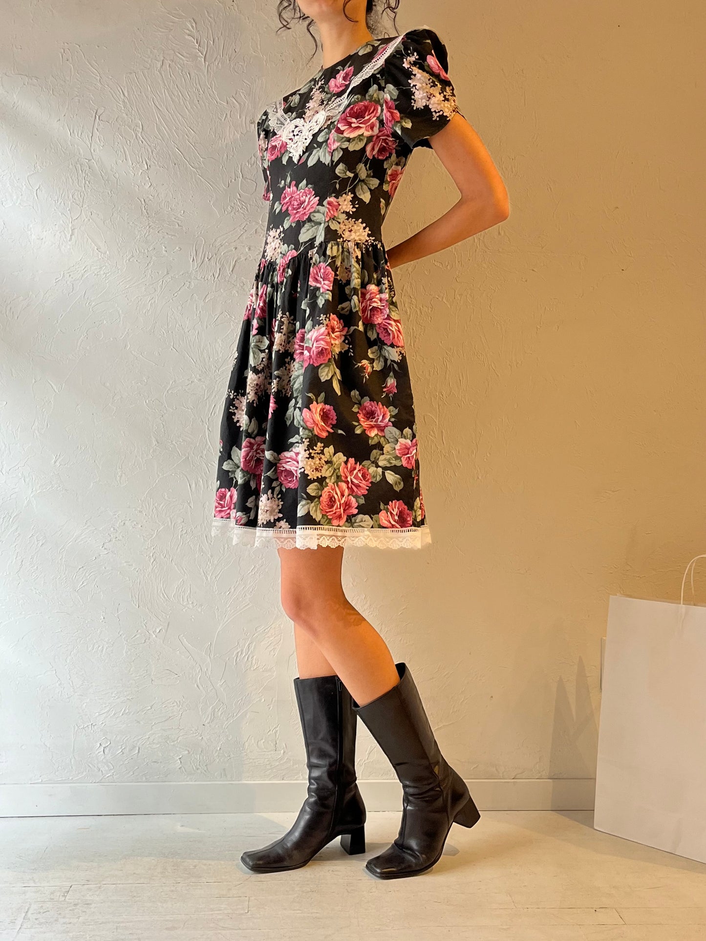 Vintage Black Floral Mini Dress / Small