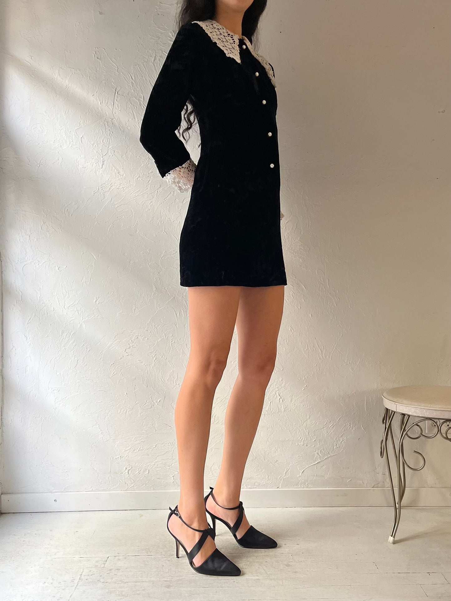 70s 'Perri' Black Long Sleeve Velvet Mini Dress / Small