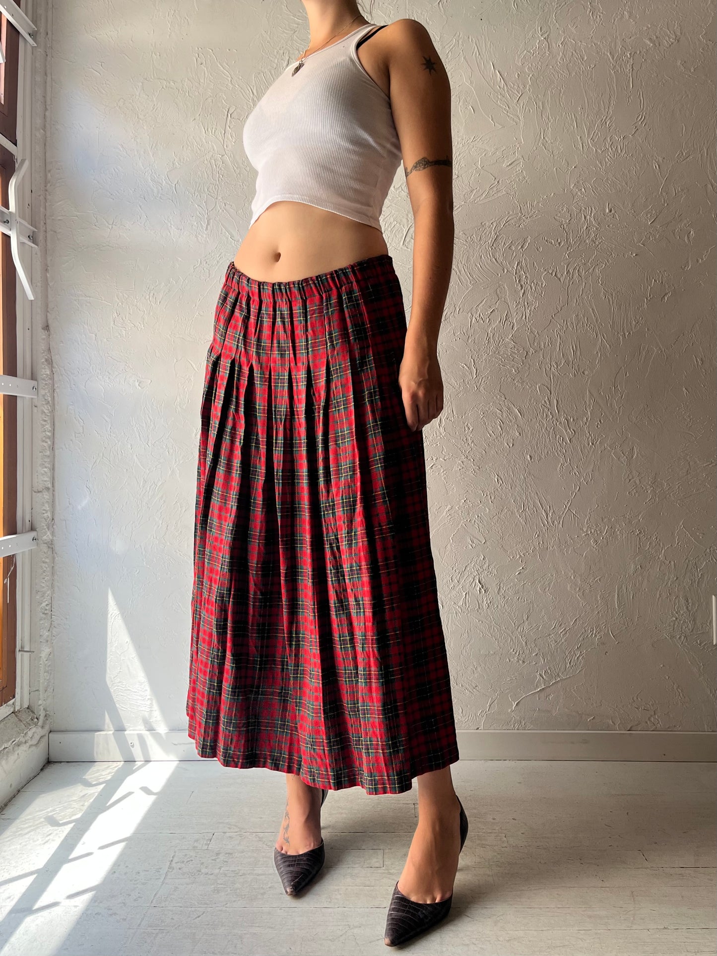 80s 'Marisa Christina' Red Plaid Pleated Preppy Academia Midi Skirt / Medium
