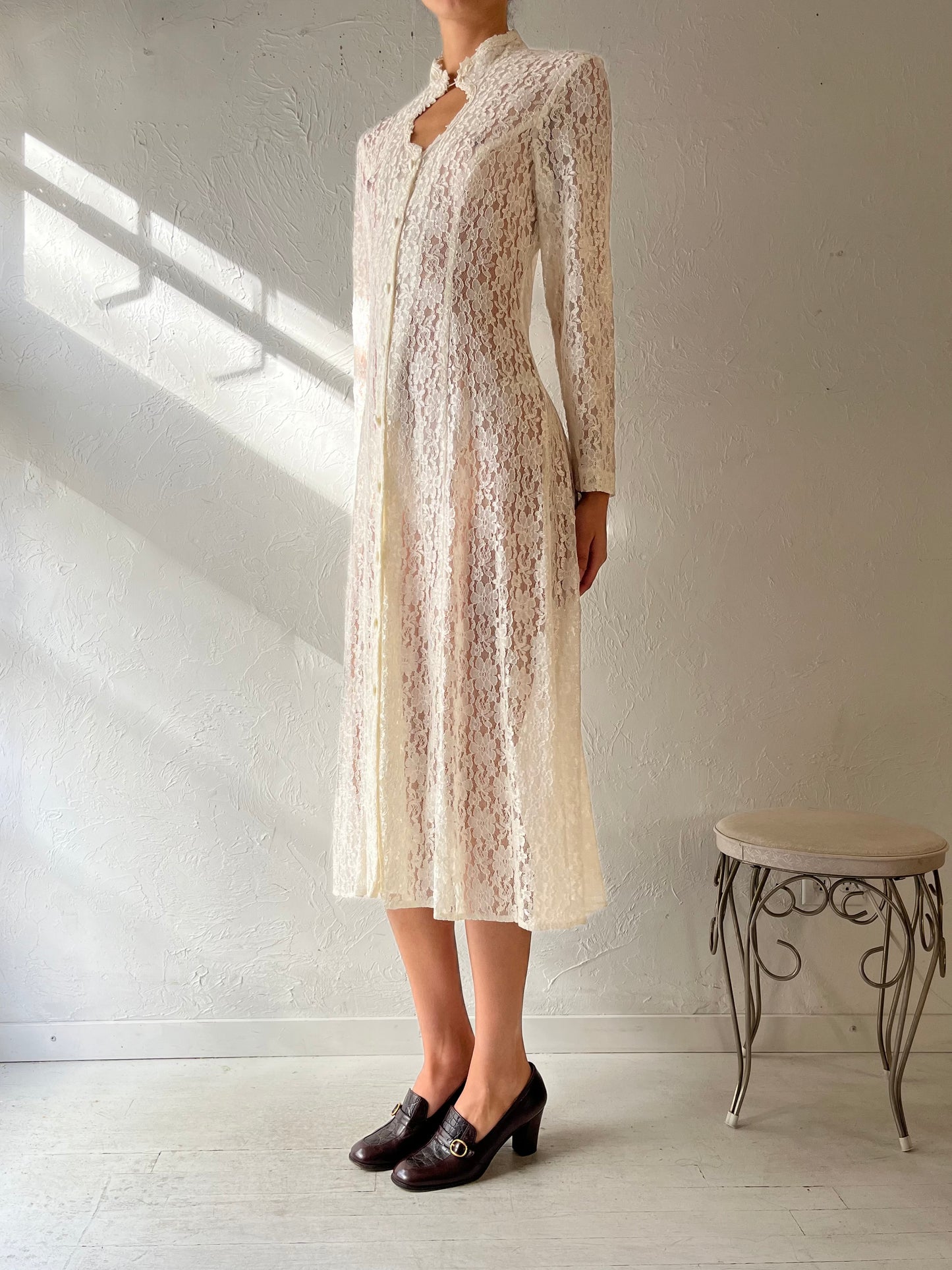 Vintage Sheer White Lace Dress / Small