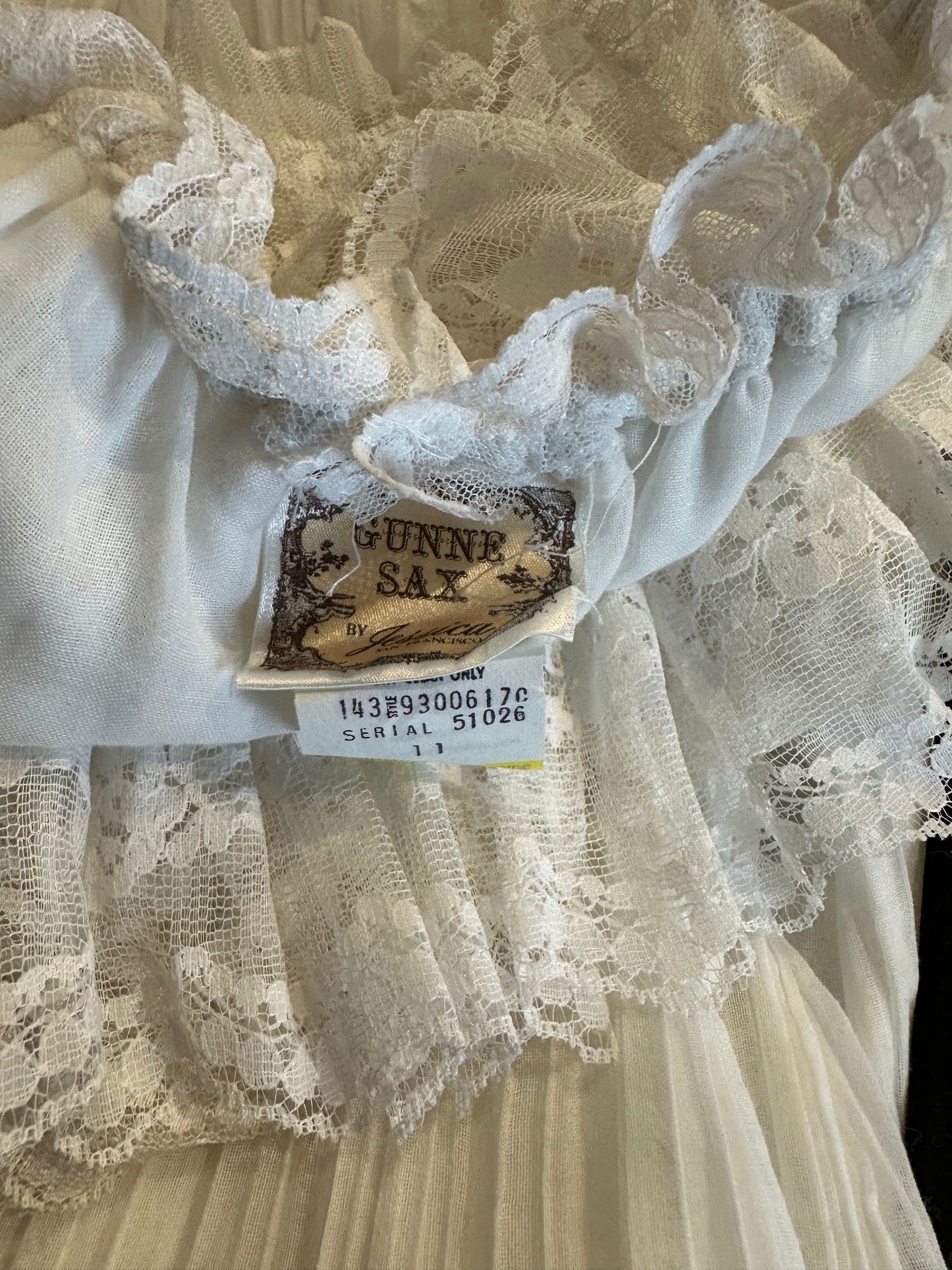 70s 'Gunne Sax' White Lace Tiered Dress / Medium
