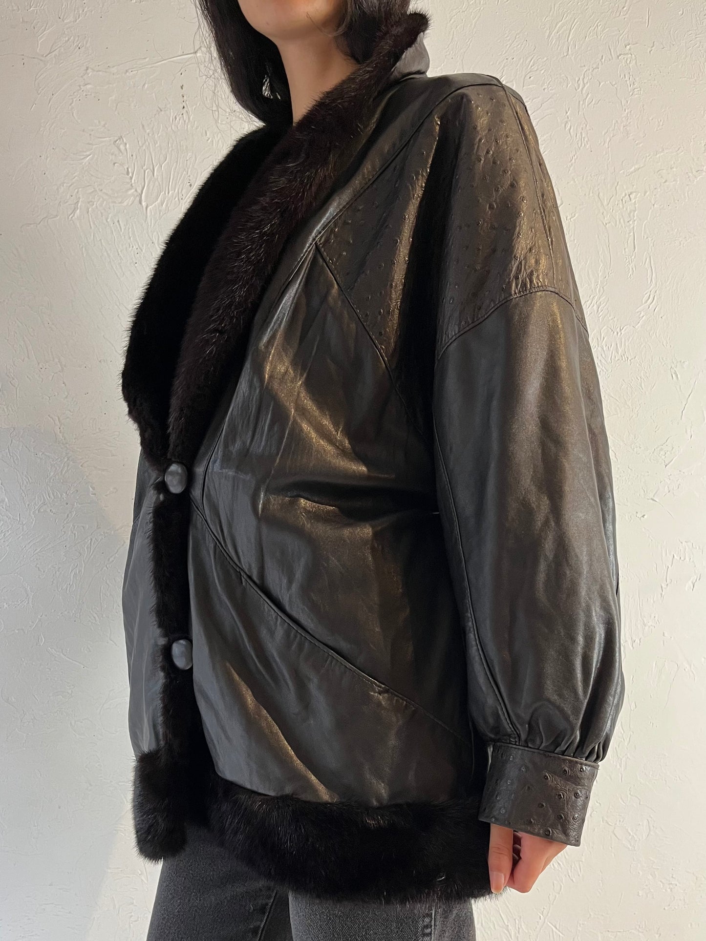 80s Black Leather Jacket / Medium