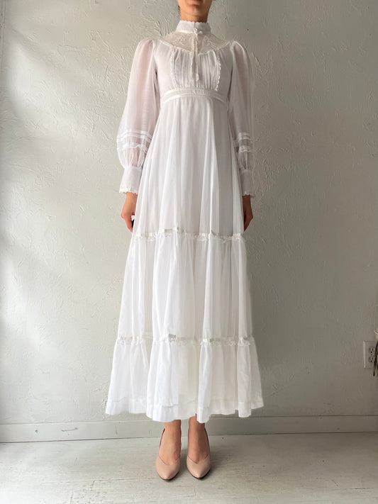 Vintage White Romantic Peasant Cottagecore Formal Wedding Dress / XSmall