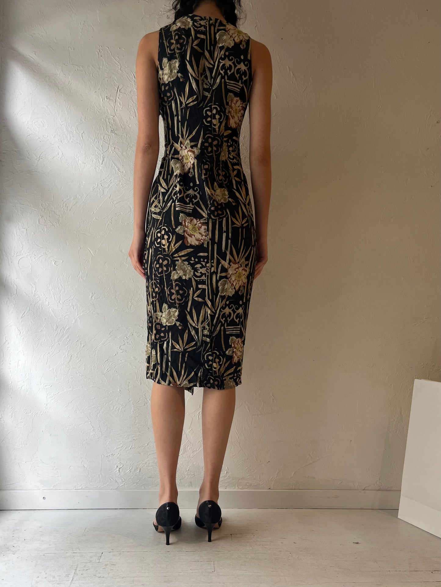 90s ‘All That Jazz’ Patterned Wrap Dress / Small