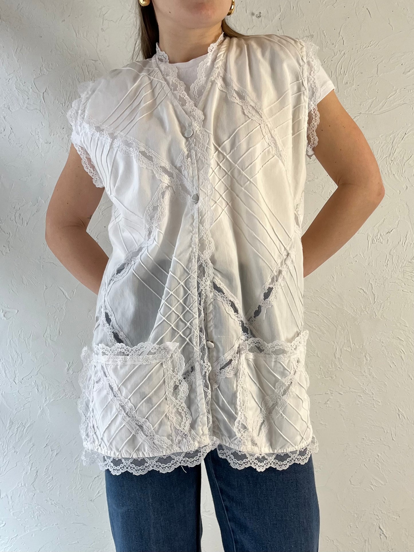 70s White Lace Vest / Medium