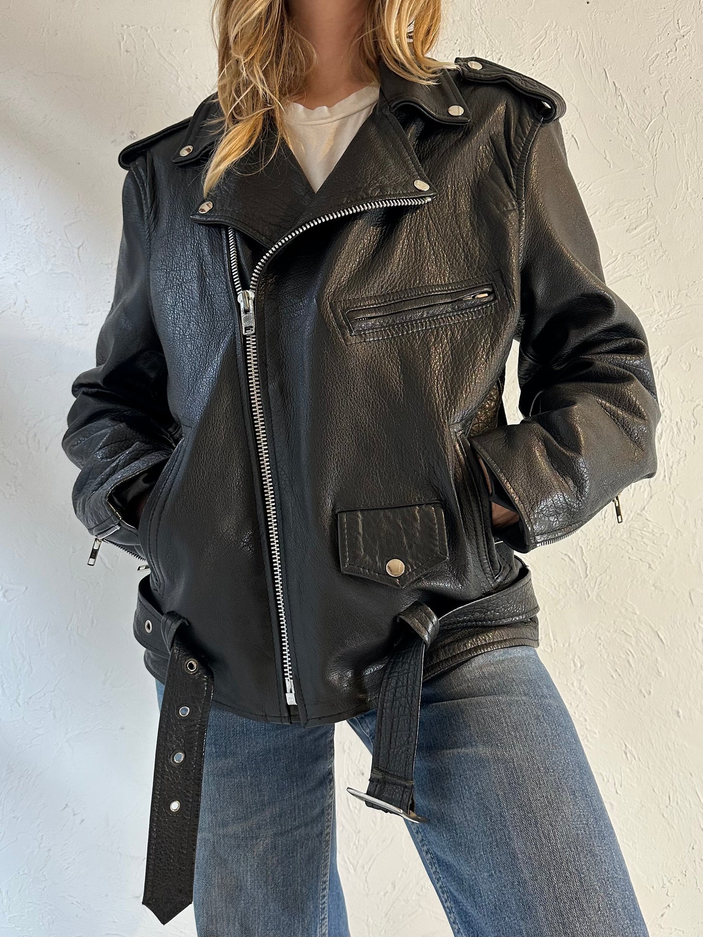 90s Black Heavy Duty Leather Moto Jacket / Large