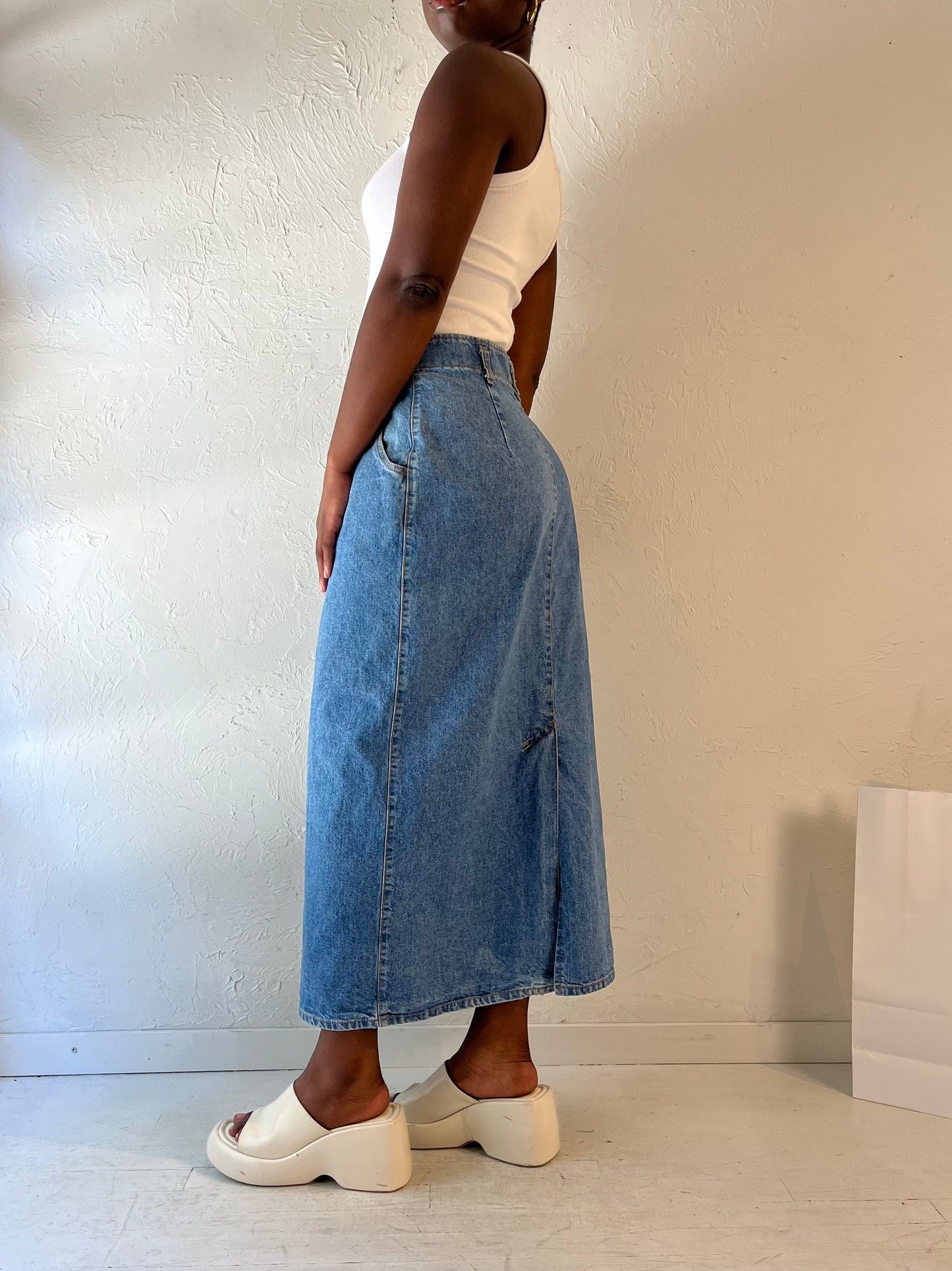 90s 'Seasons' Denim Midi Skirt / Medium