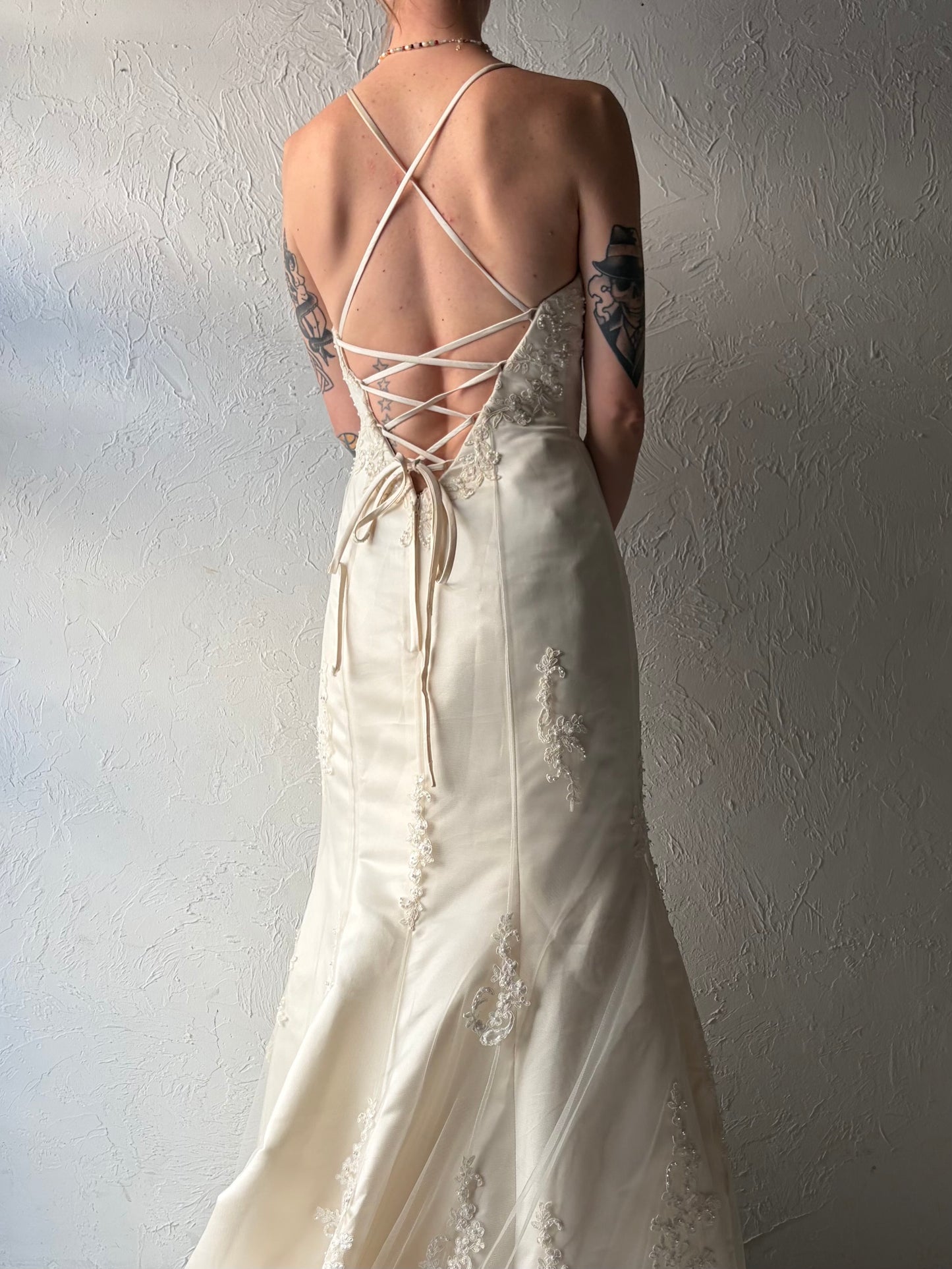 Y2k 'Angeline'  Cream Lace Up Foral Wedding Dress / Medium