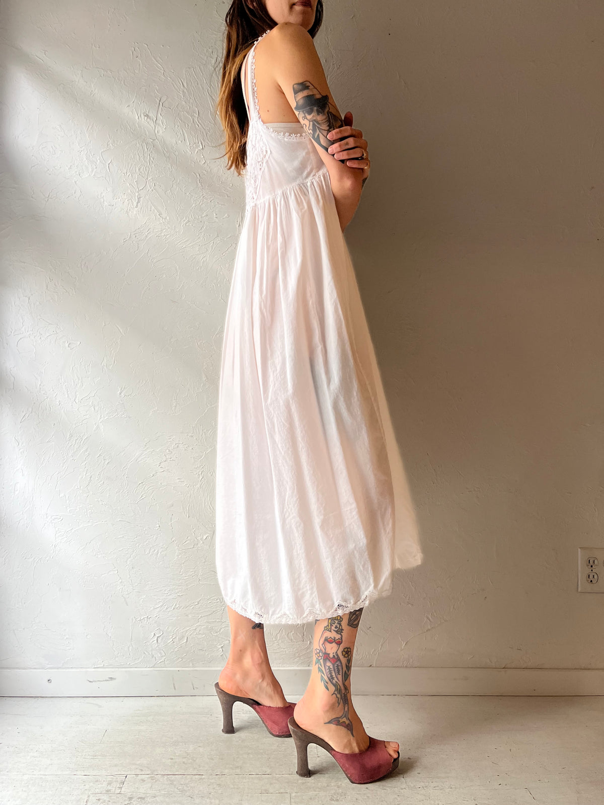 Vintage 'Papillon' White Cotton Crochet Baby Doll Dress / Small