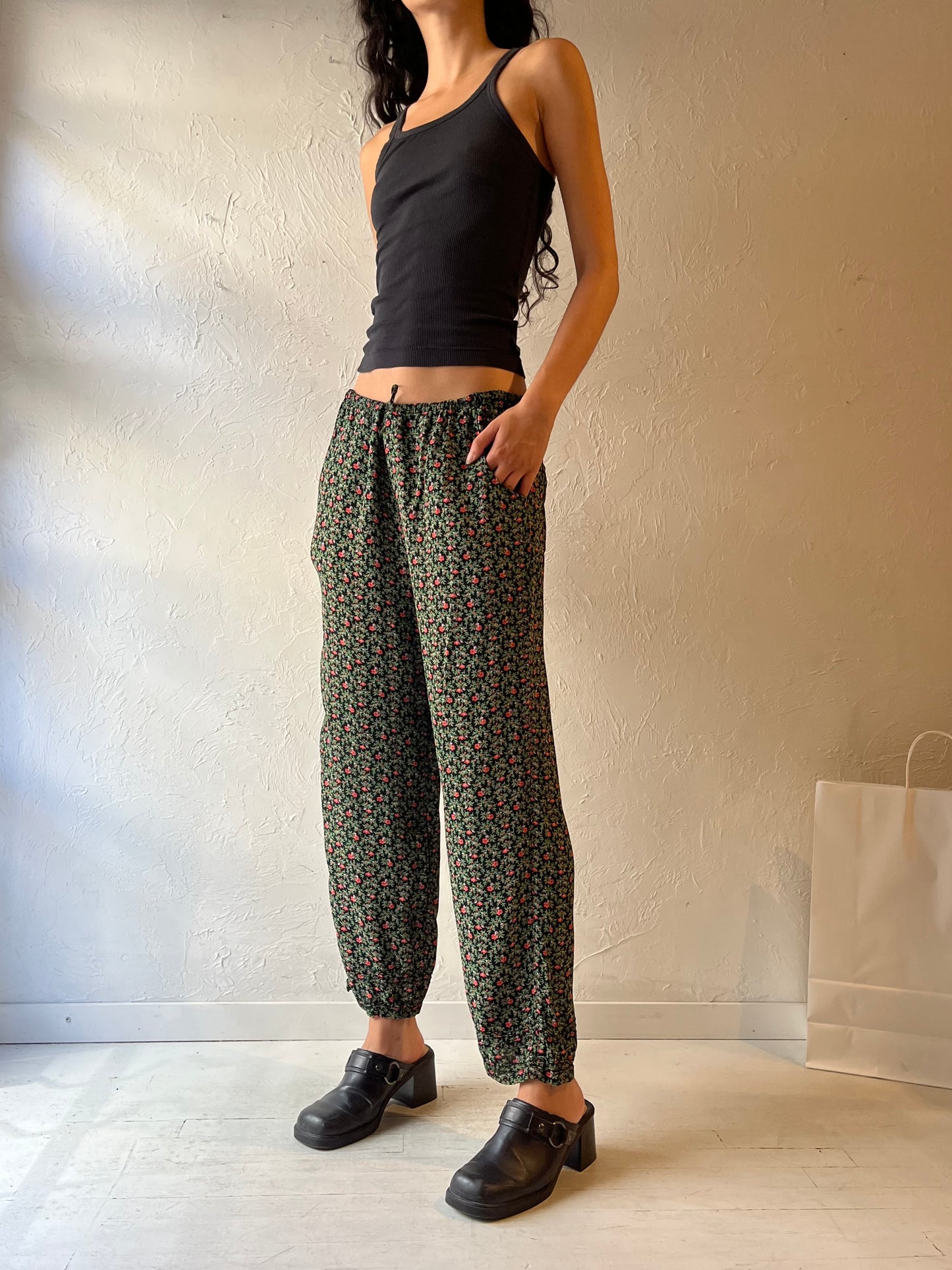 90s ‘April Cornell’ Floral Pants / Small