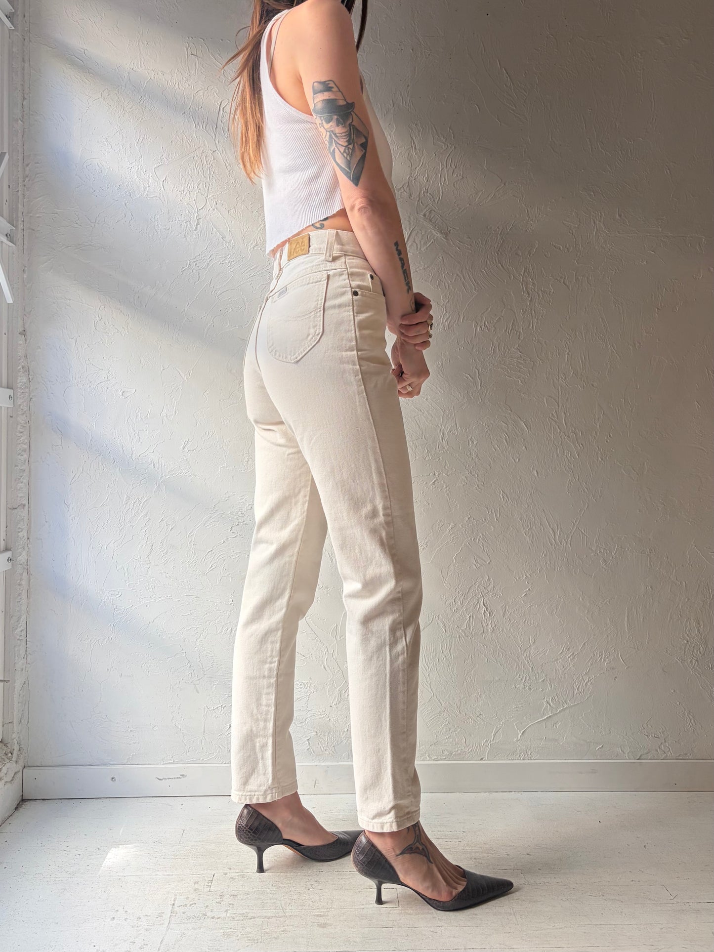 90s 'Lee' Vintage Cream High Waisted Jeans / 25