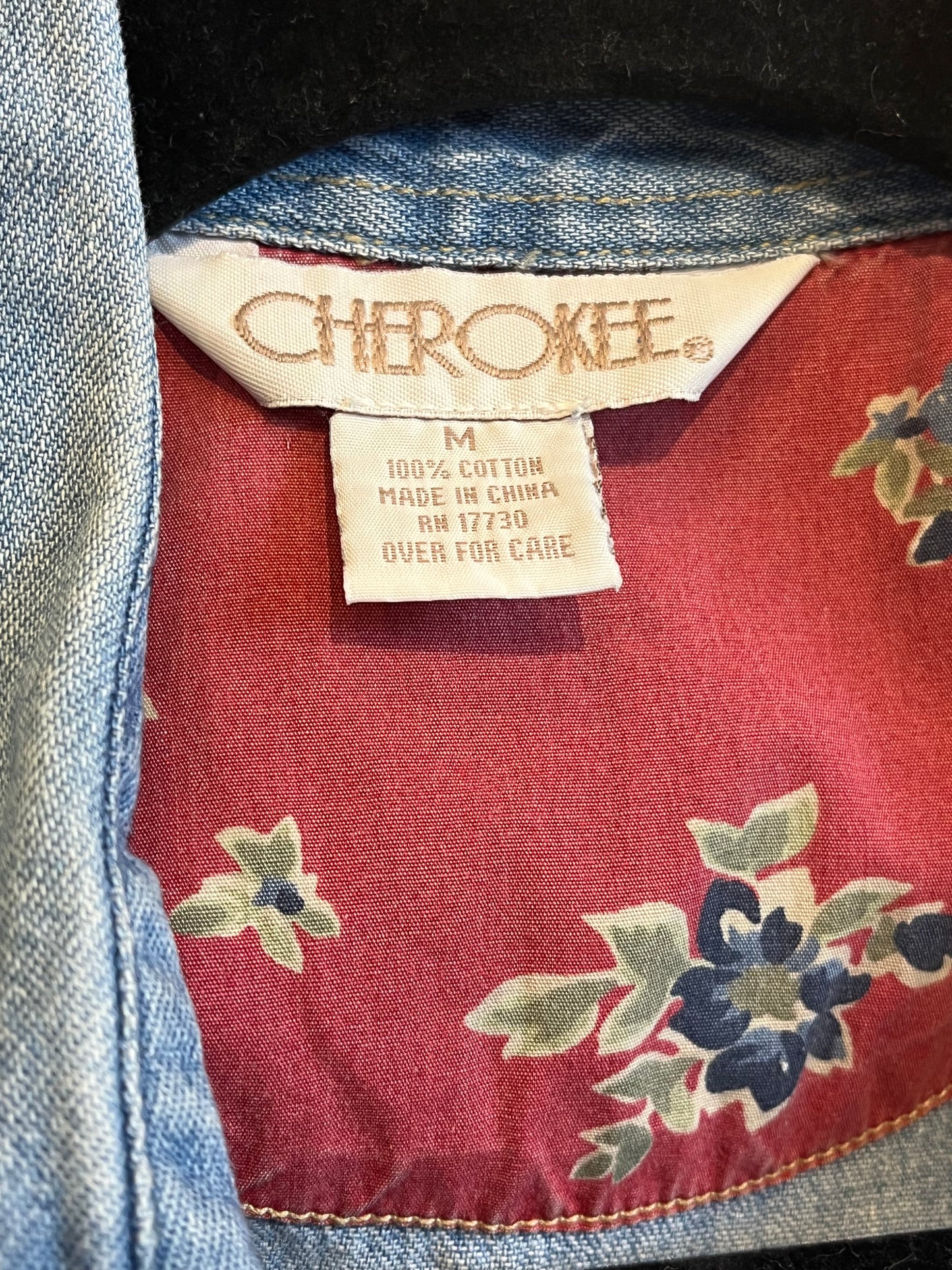 90s ‘Cherokee’ Button Up Denim Dress / Medium