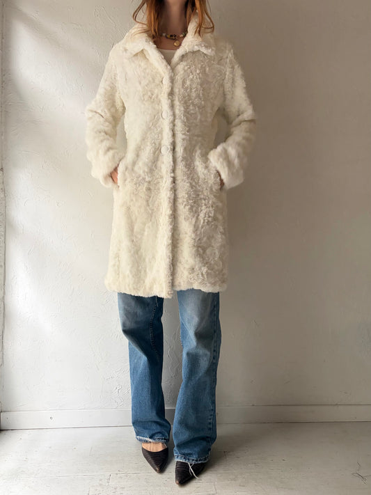 90s ‘Le Chateau’ White Faux Fur Coat / Small