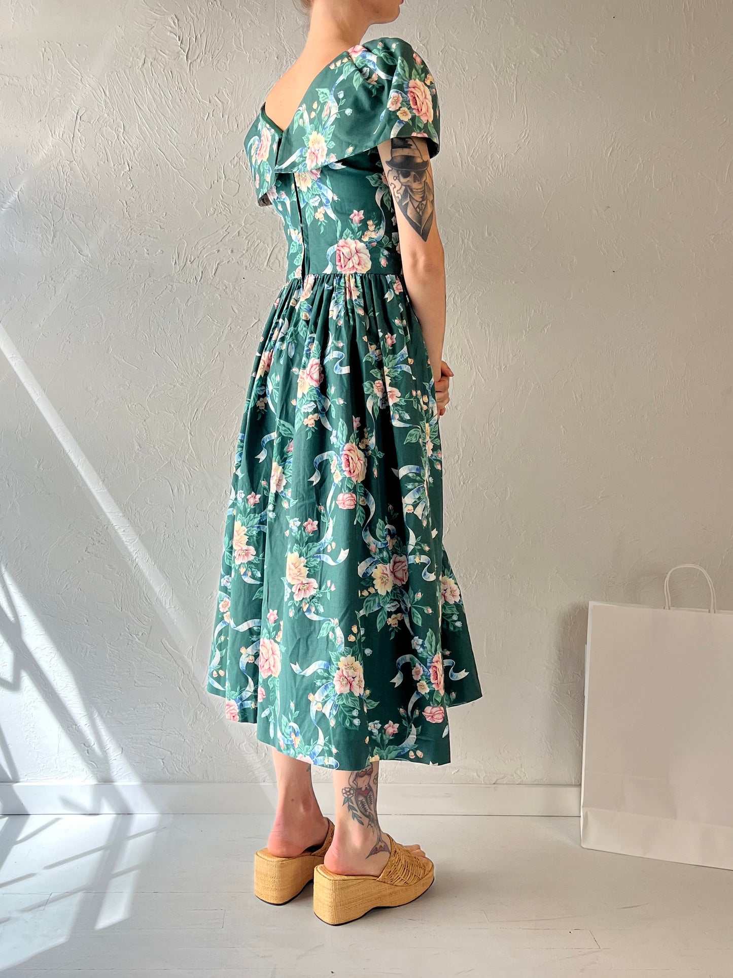 80s Handmade Green Floral Print Off The Shoulder Dress / Small
