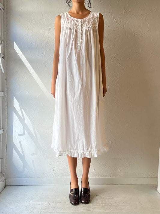 90s 'Gloria Vanderbilt' White Cotton Dress / Medium
