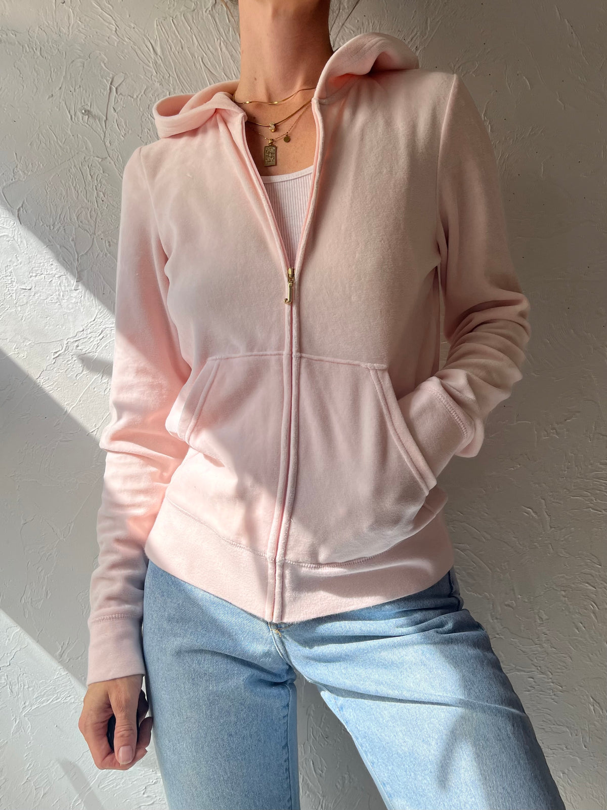 Y2K 'Juicy Couture' Baby Pink Rhinestone Crest Zip Up Hoodie / Edgy McBling Coquette Streetwear 2000s Baddie Fashion / Large