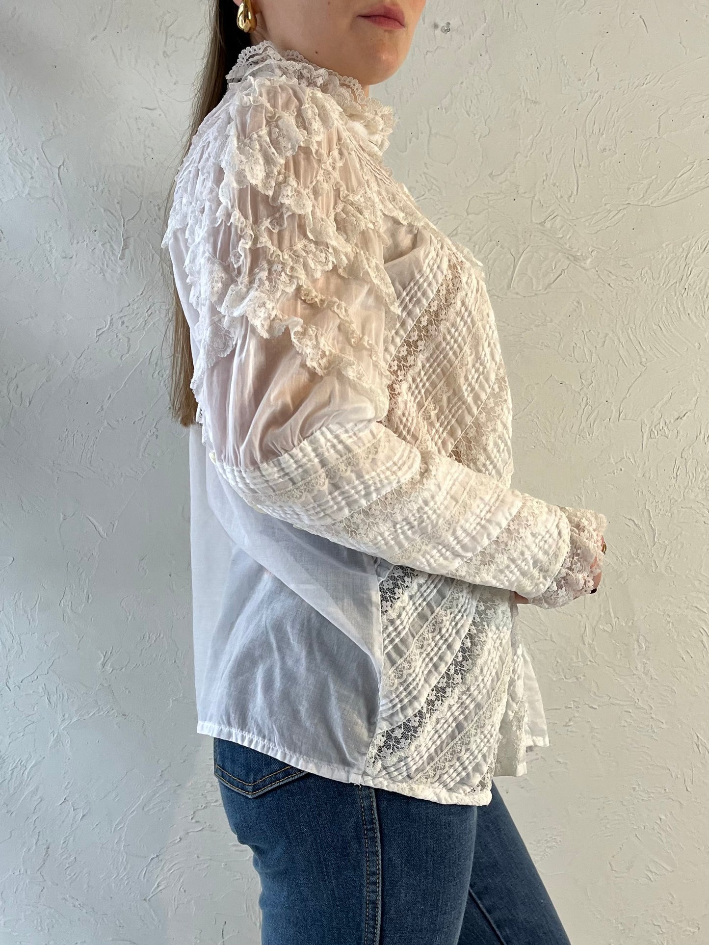 Vintage White Lace Long Sleeve Blouse / Small