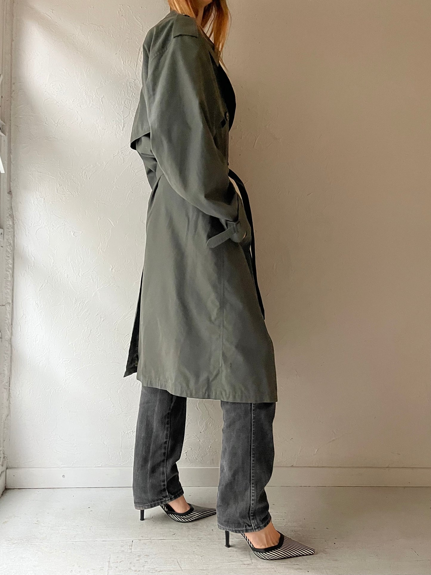 Vintage Trench Coat / Large