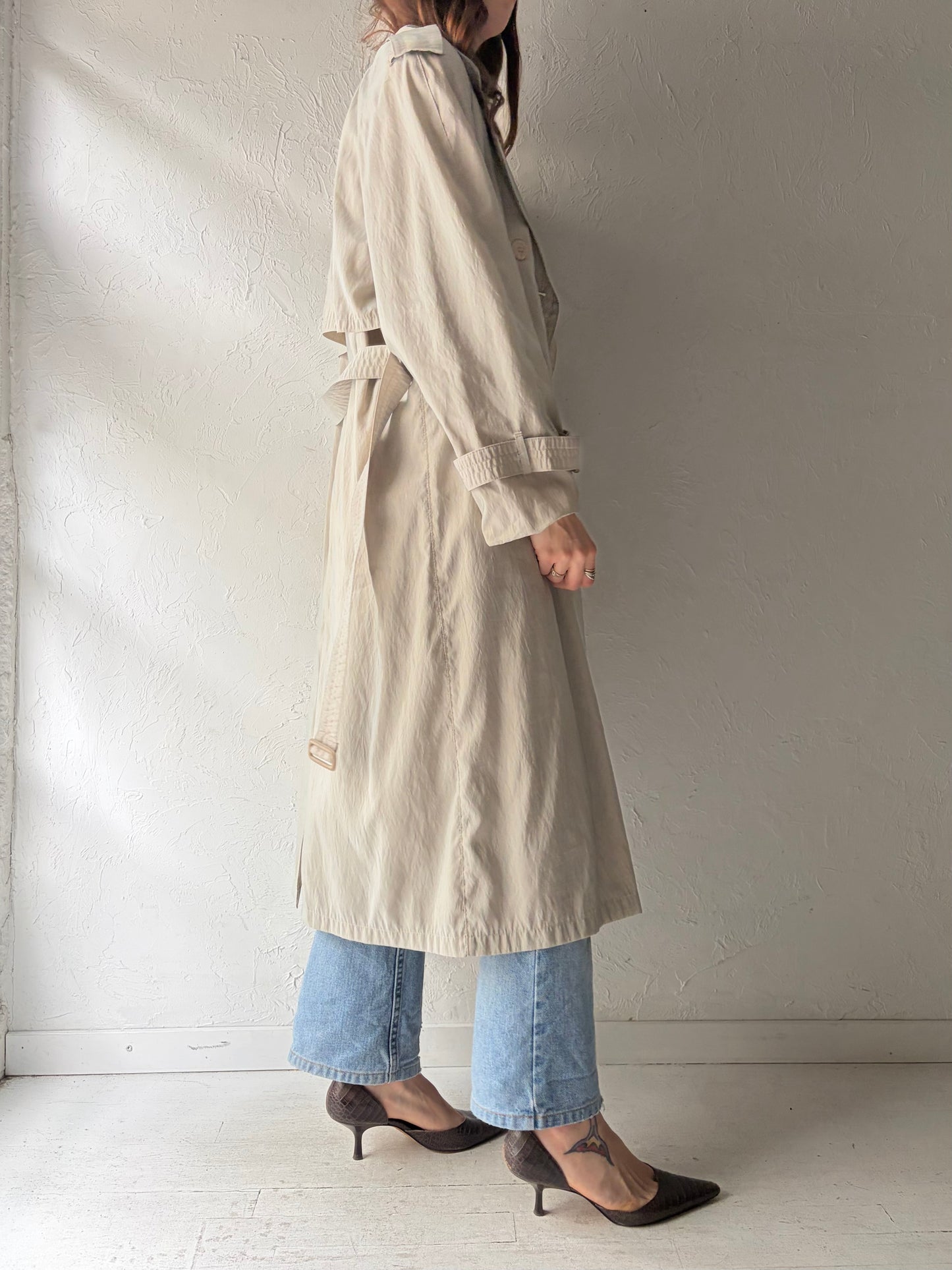 90s 'Dorothy Roberts' Beige Light Weight Trench Coat / Medium